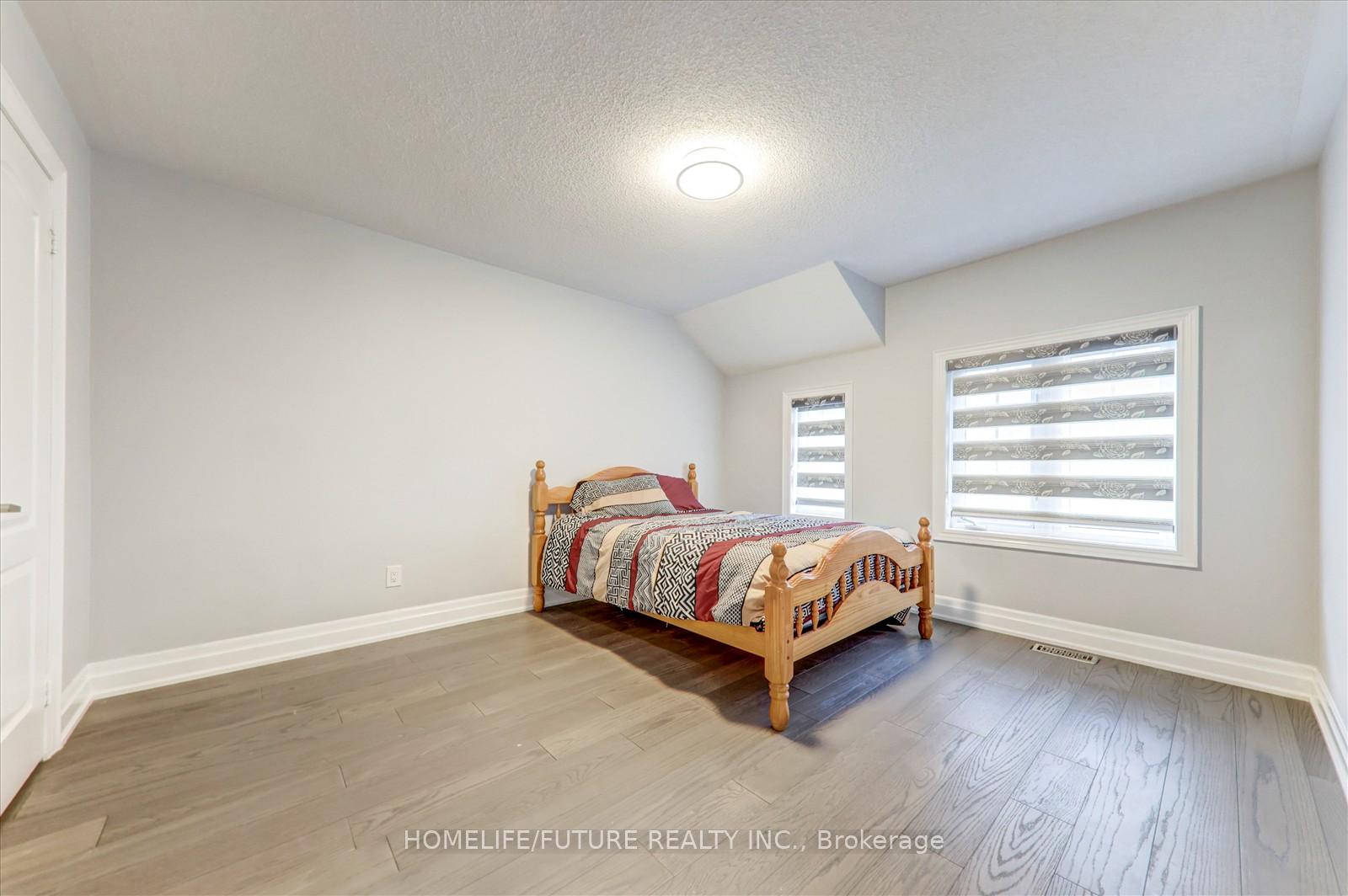 Photo 30 of 25 Donhaven Road, Markham, Greensborough — HOMEH
