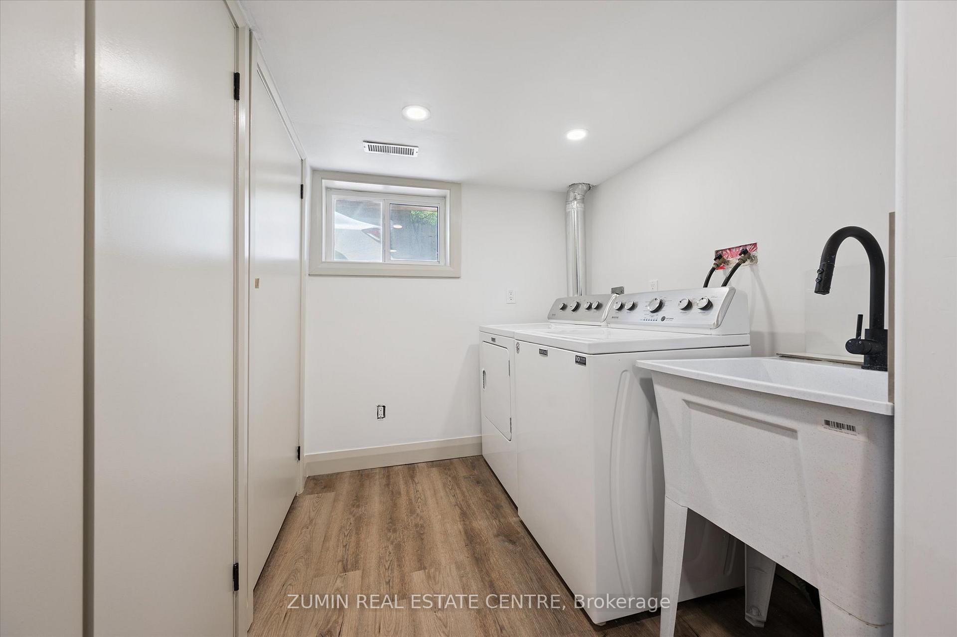 Photo 33 of 196 Kent Avenue, Kitchener — HOMEH