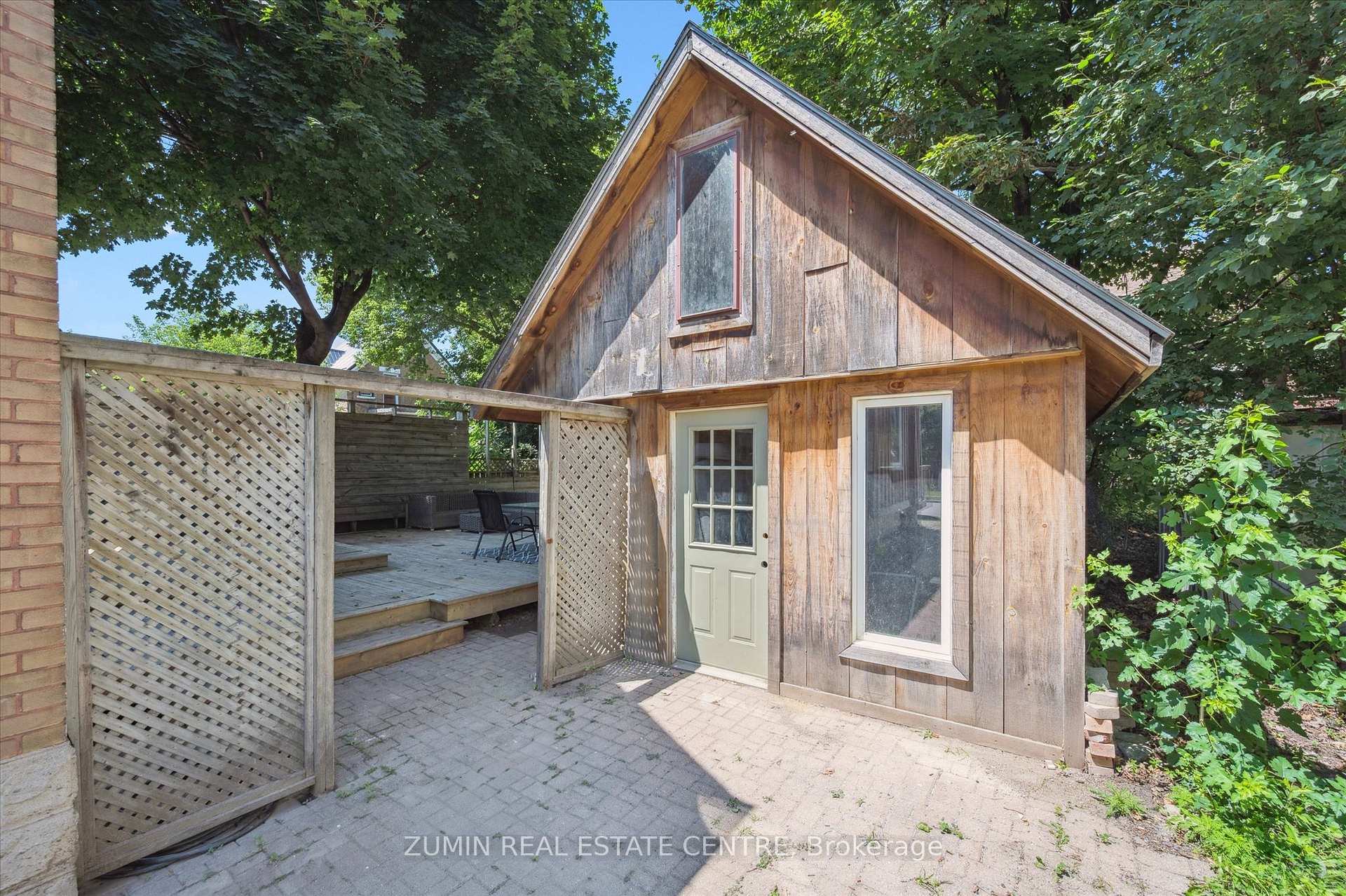Photo 34 of 196 Kent Avenue, Kitchener — HOMEH