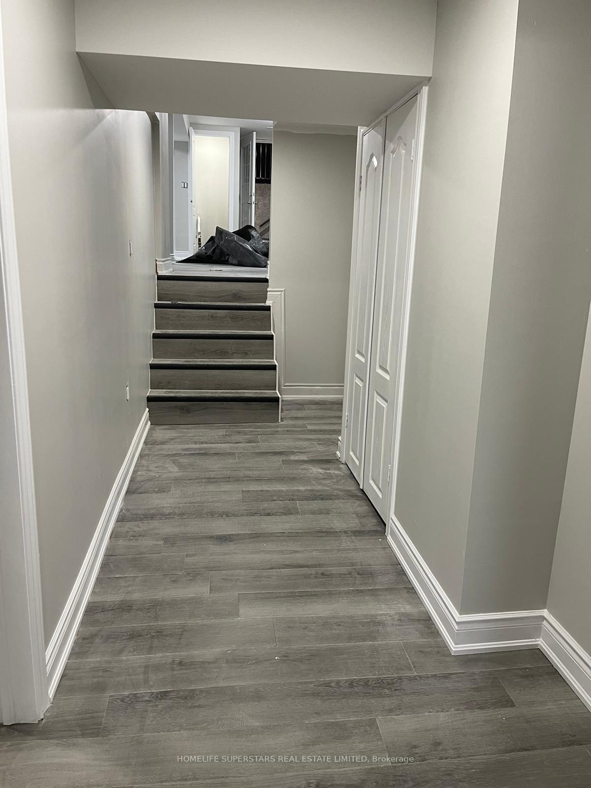Photo 10 of 43 Oldfield Drive, Kitchener, Idlewood — HOMEH