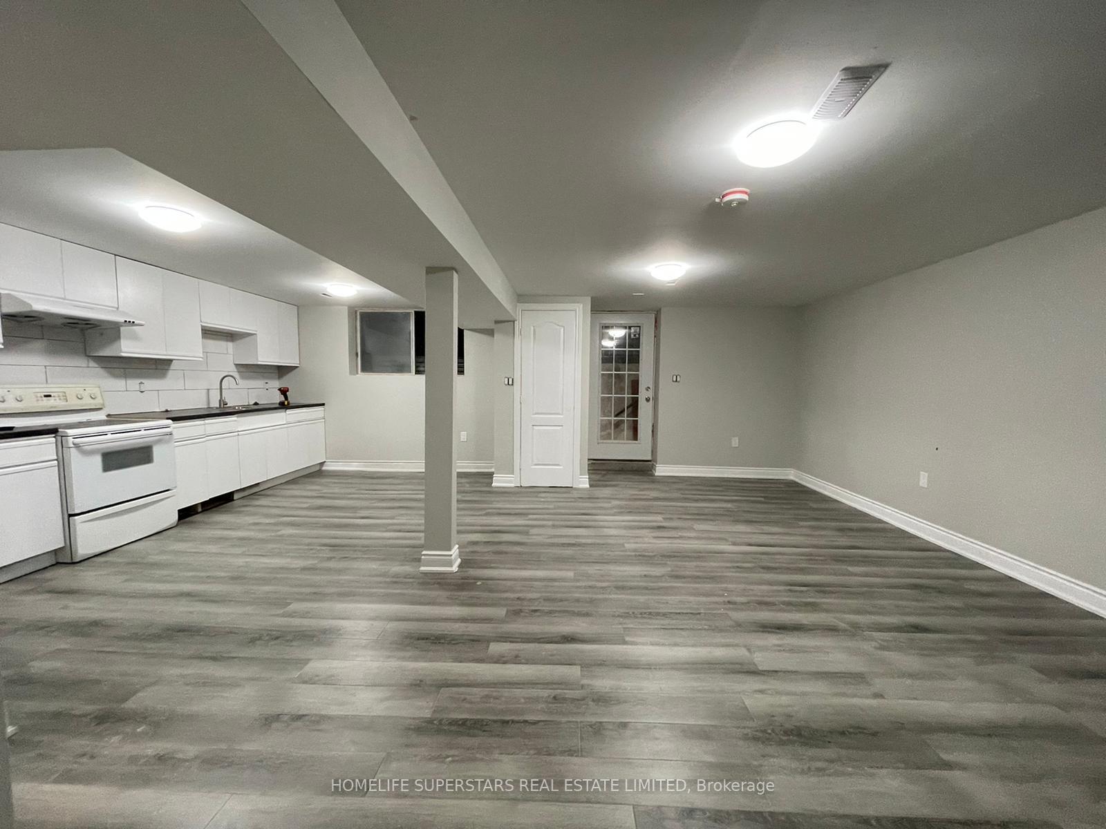 Photo 12 of 43 Oldfield Drive, Kitchener, Idlewood — HOMEH