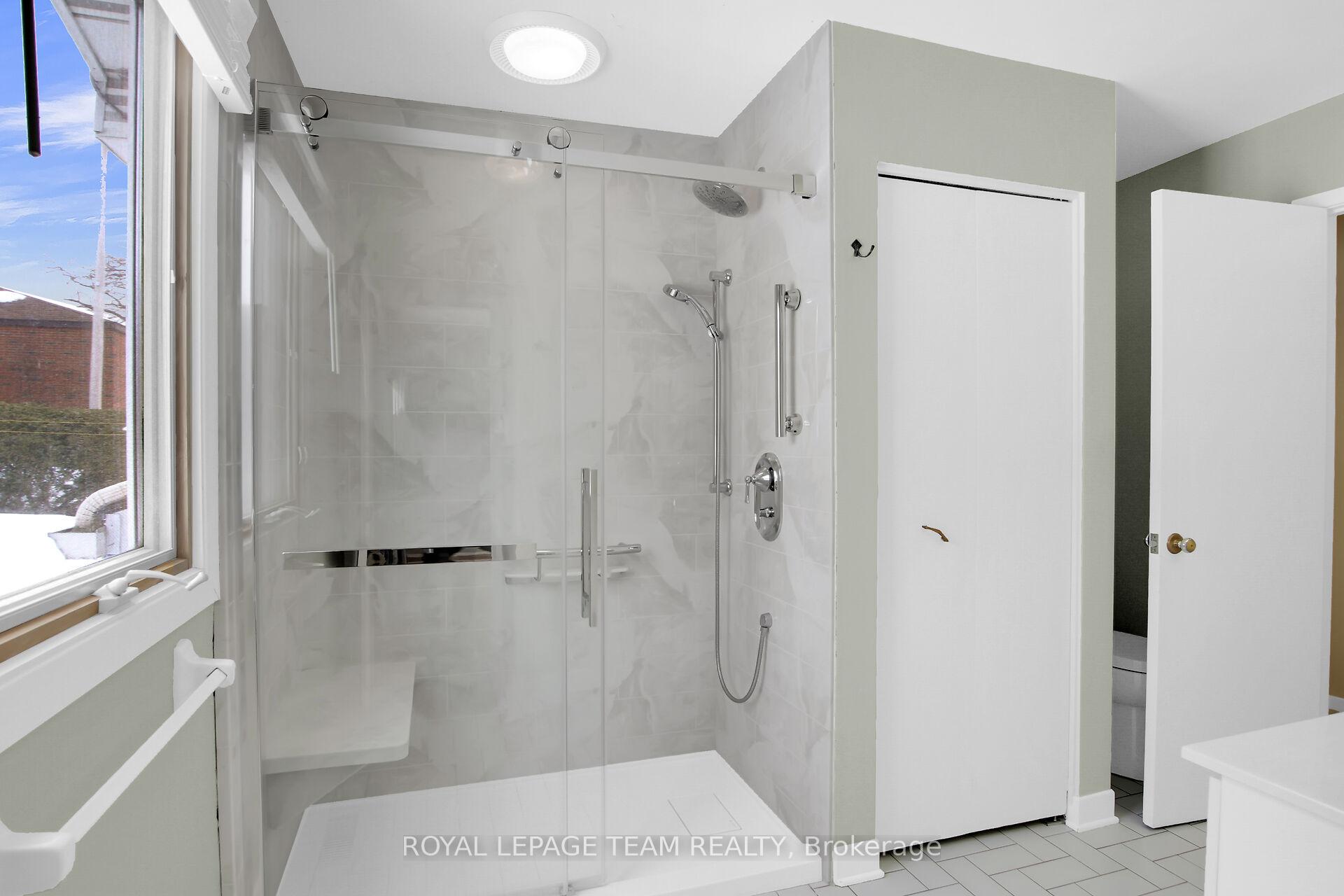 Photo 18 of 5491 Colony Heights Road, Ottawa, Manotick Village & Manotick Estates — HOMEH