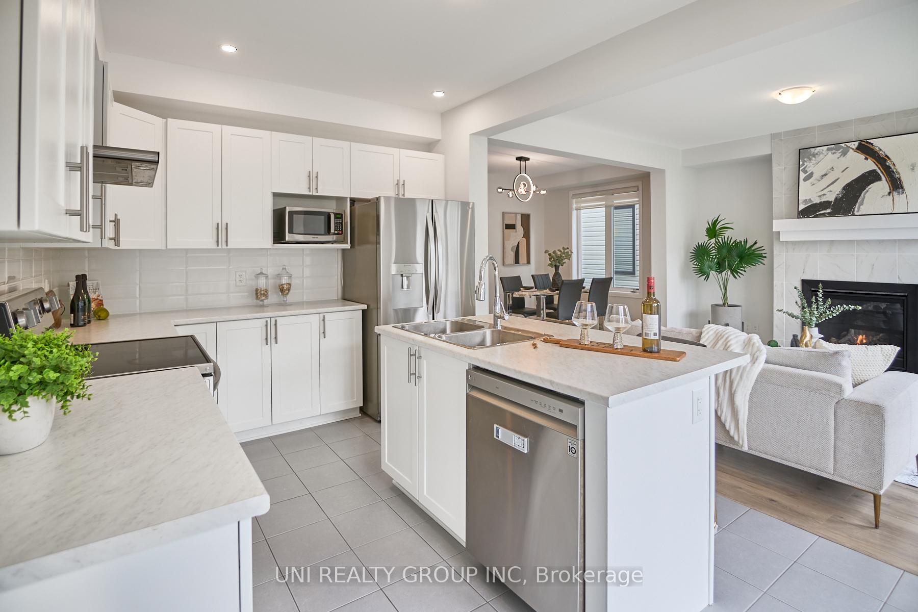 Photo 14 of 82 Coco Place, Ottawa, Kanata - Kanata Lakes/Heritage Hills — HOMEH