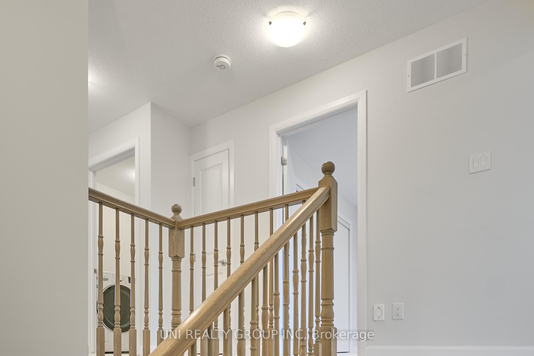 Photo 23 of 82 Coco Place, Ottawa, Kanata - Kanata Lakes/Heritage Hills — HOMEH
