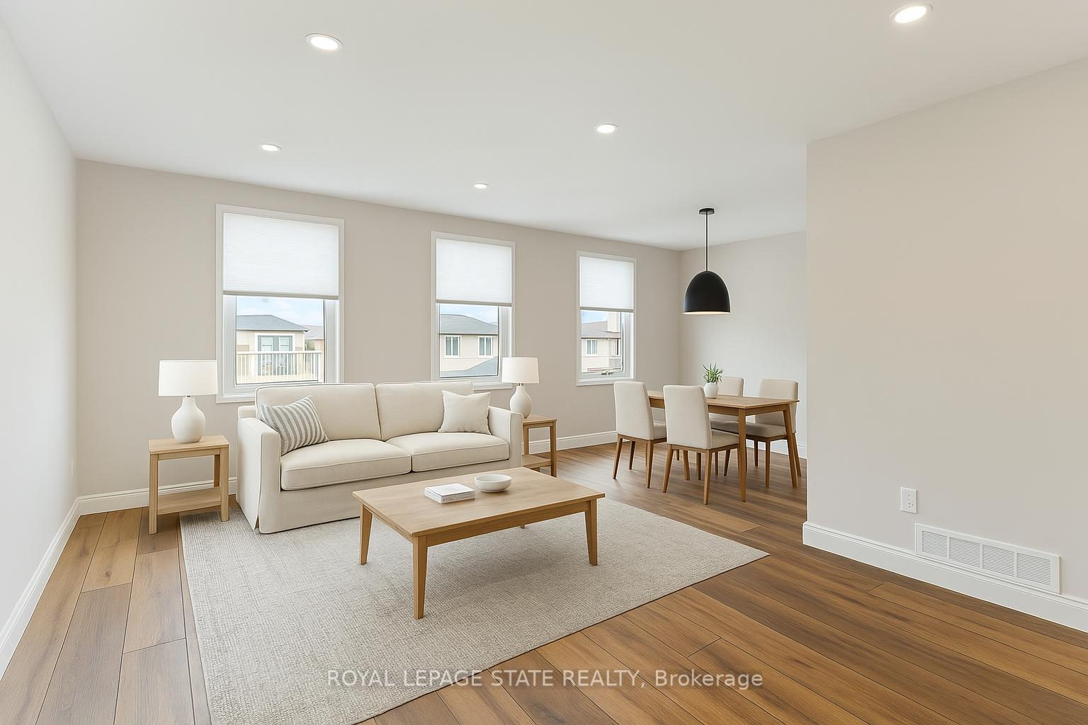 Photo 5 of Unit Upper Level, 144 Ravenbury Drive, Hamilton, Randall — HOMEH