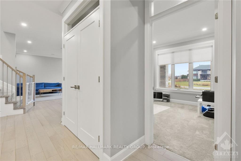 Photo 9 of 724 Mcmanus Avenue, Ottawa, Manotick Village & Manotick Estates — HOMEH