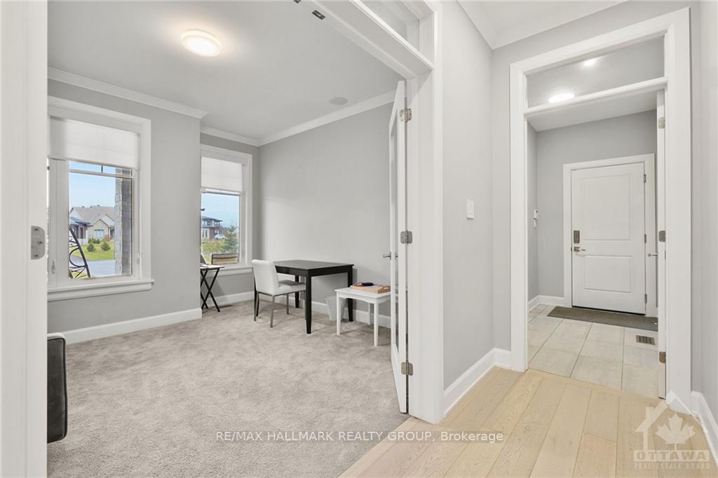 Photo 11 of 724 Mcmanus Avenue, Ottawa, Manotick Village & Manotick Estates — HOMEH