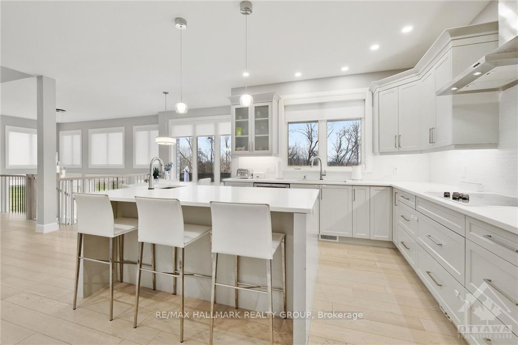 Photo 14 of 724 Mcmanus Avenue, Ottawa, Manotick Village & Manotick Estates — HOMEH