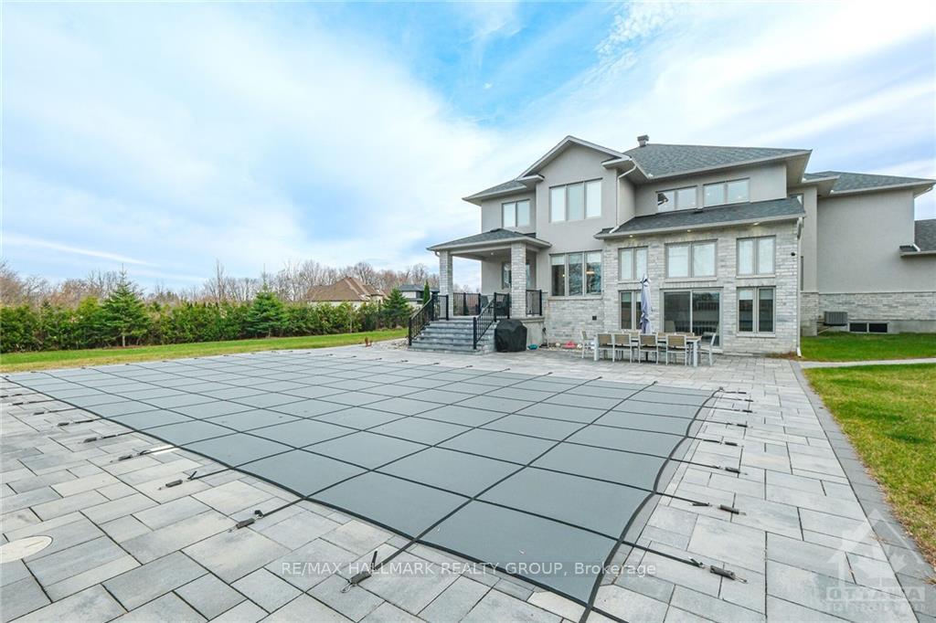 Photo 25 of 724 Mcmanus Avenue, Ottawa, Manotick Village & Manotick Estates — HOMEH