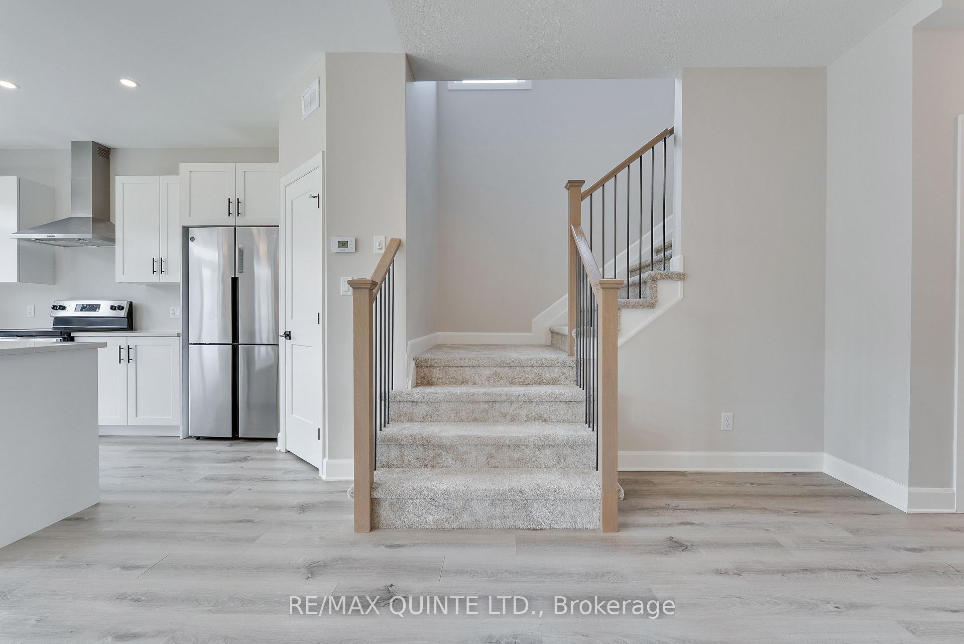 Photo 14 of 753 Riverview Way, Kingston — HOMEH