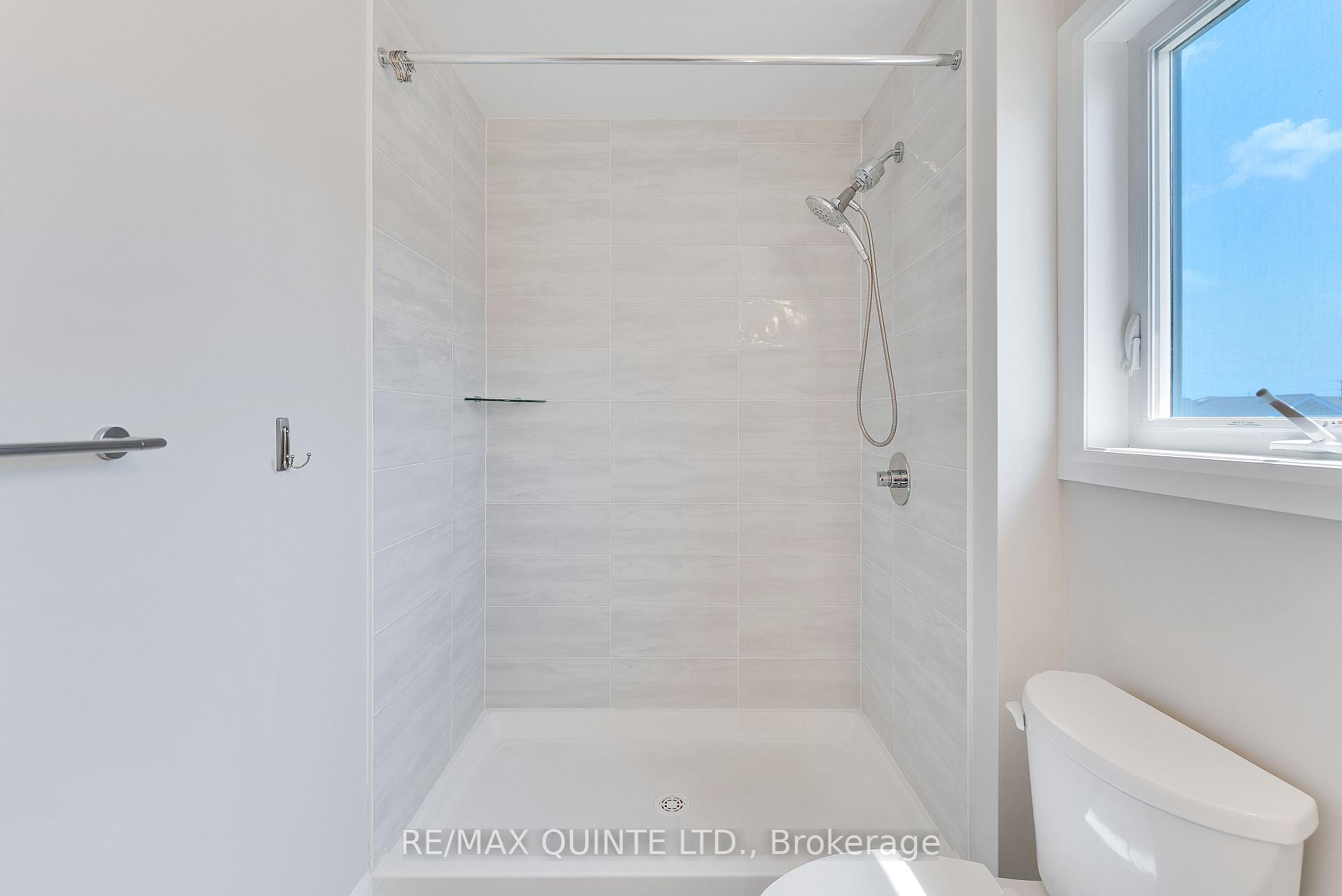 Photo 23 of 753 Riverview Way, Kingston — HOMEH