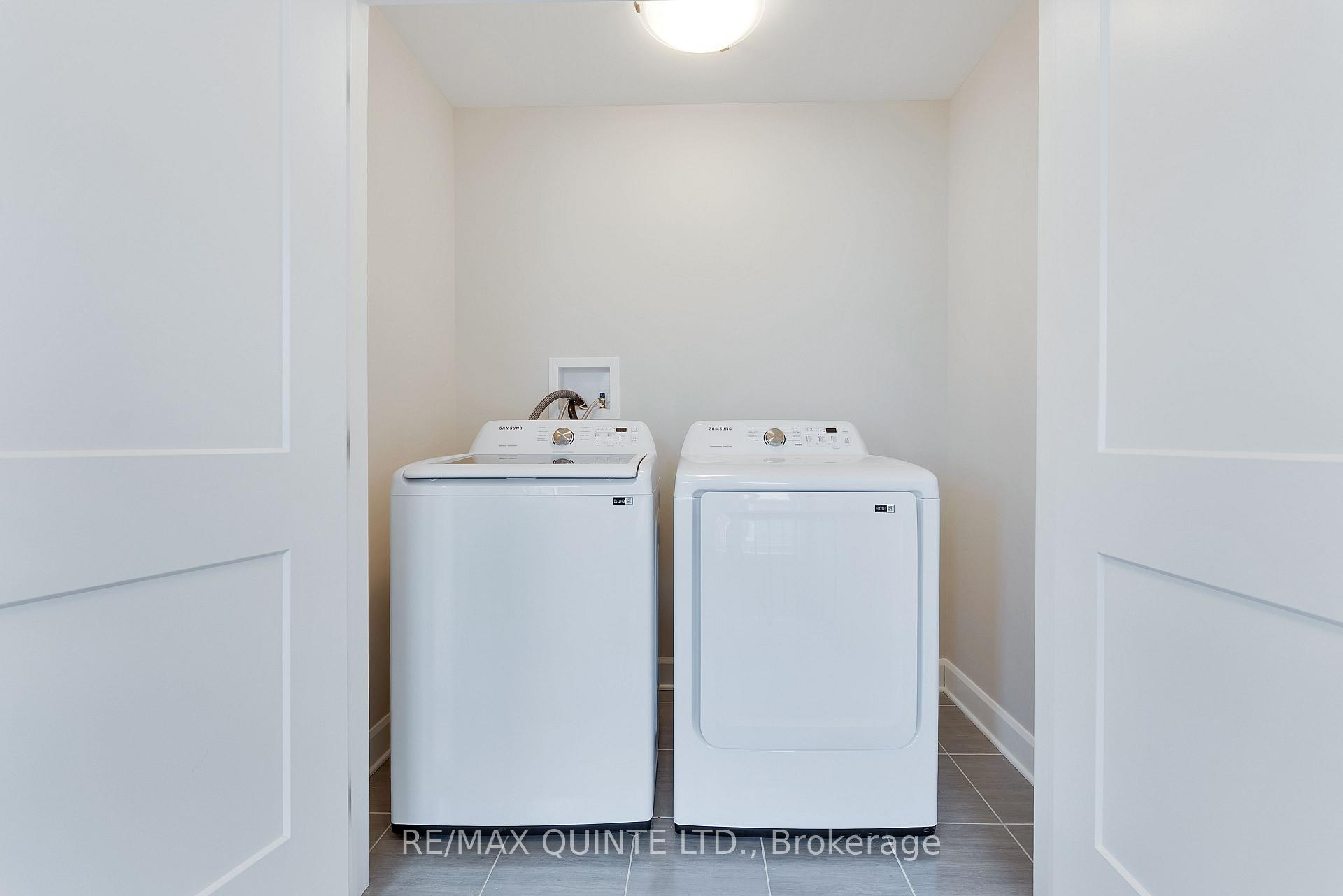 Photo 33 of 753 Riverview Way, Kingston — HOMEH