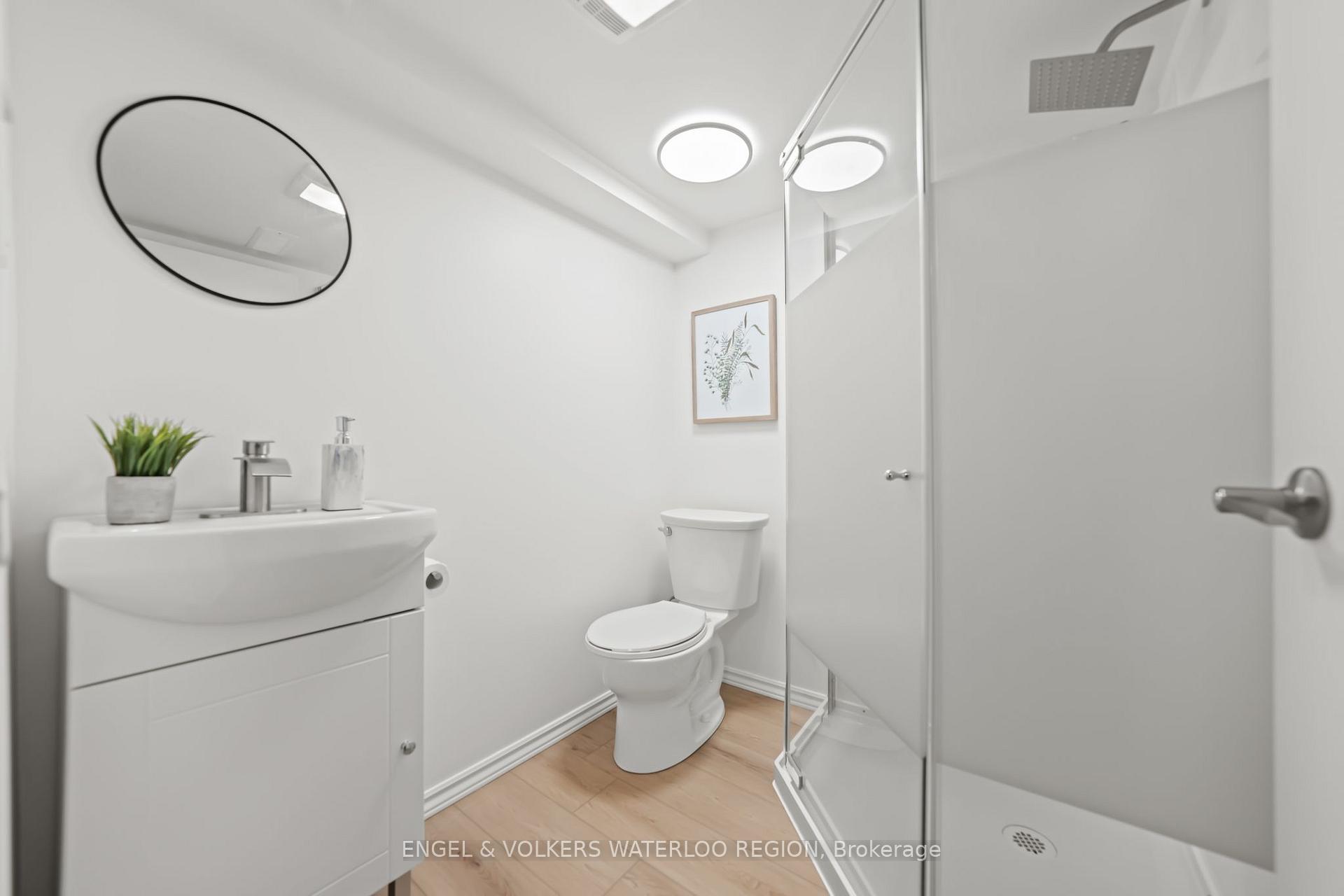 Photo 36 of 323 Newbury Drive, Kitchener — HOMEH