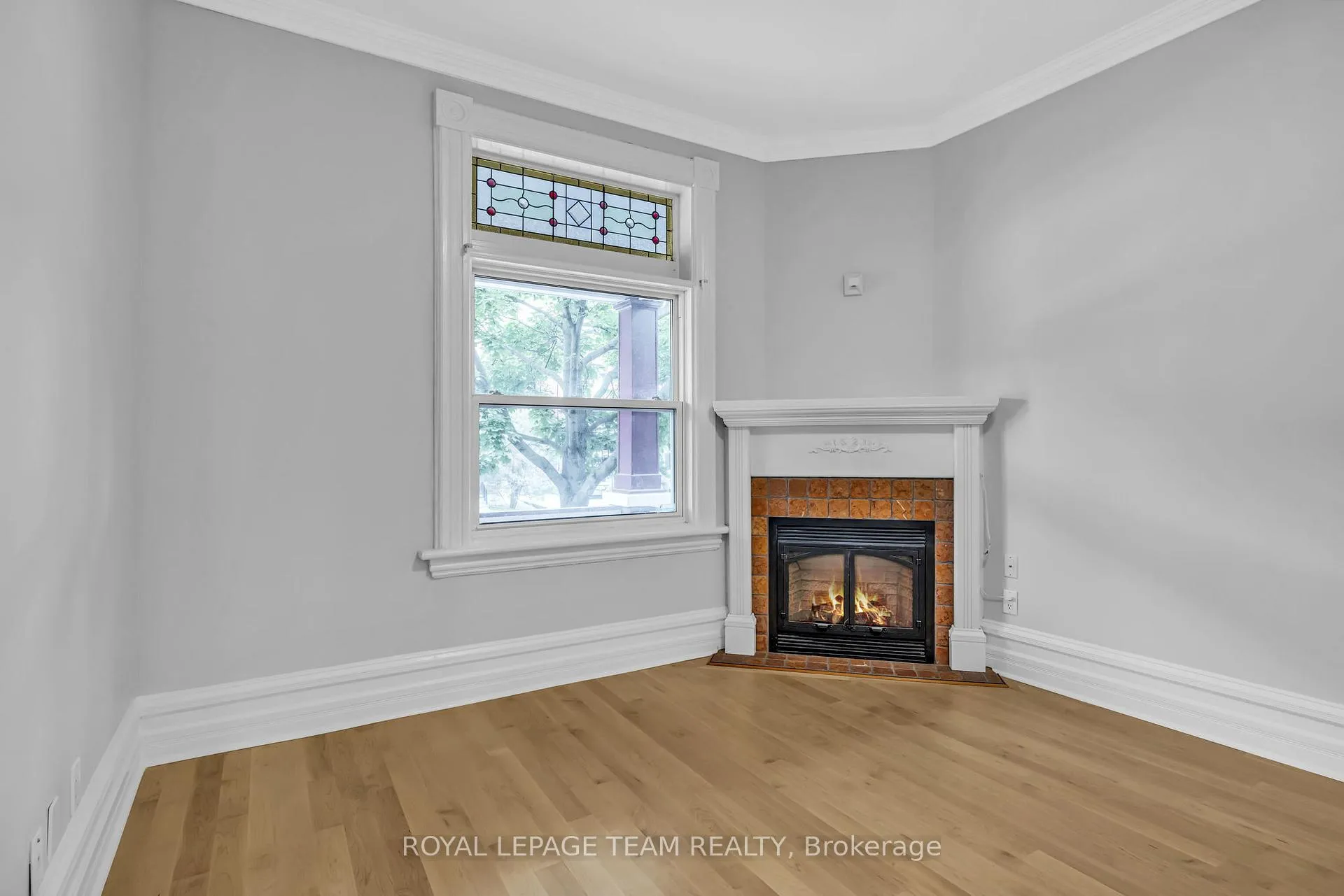 Photo 4 of 90 Fourth Avenue, Ottawa, Glebe — HOMEH