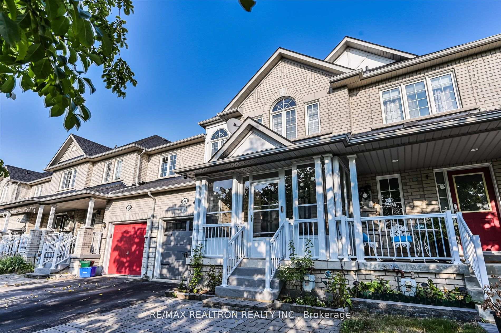 Photo 3 of 51 Harry Blaylock Drive, Markham, Greensborough — HOMEH