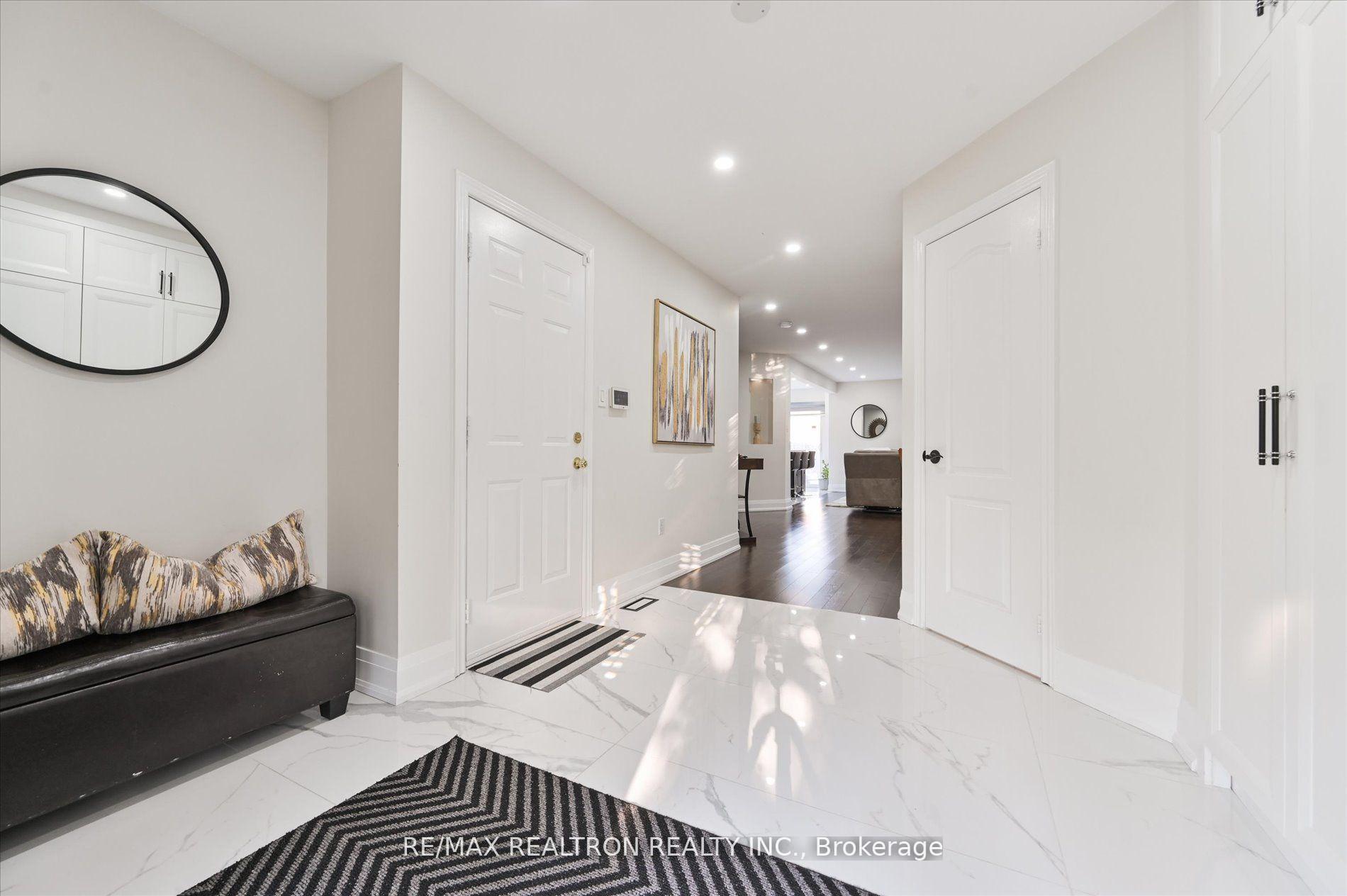 Photo 7 of 51 Harry Blaylock Drive, Markham, Greensborough — HOMEH