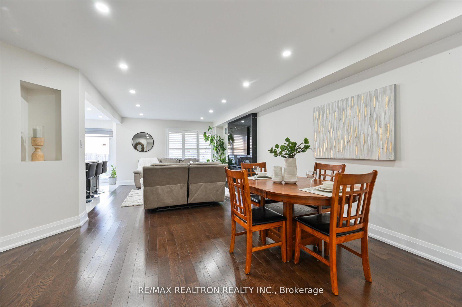 Photo 9 of 51 Harry Blaylock Drive, Markham, Greensborough — HOMEH