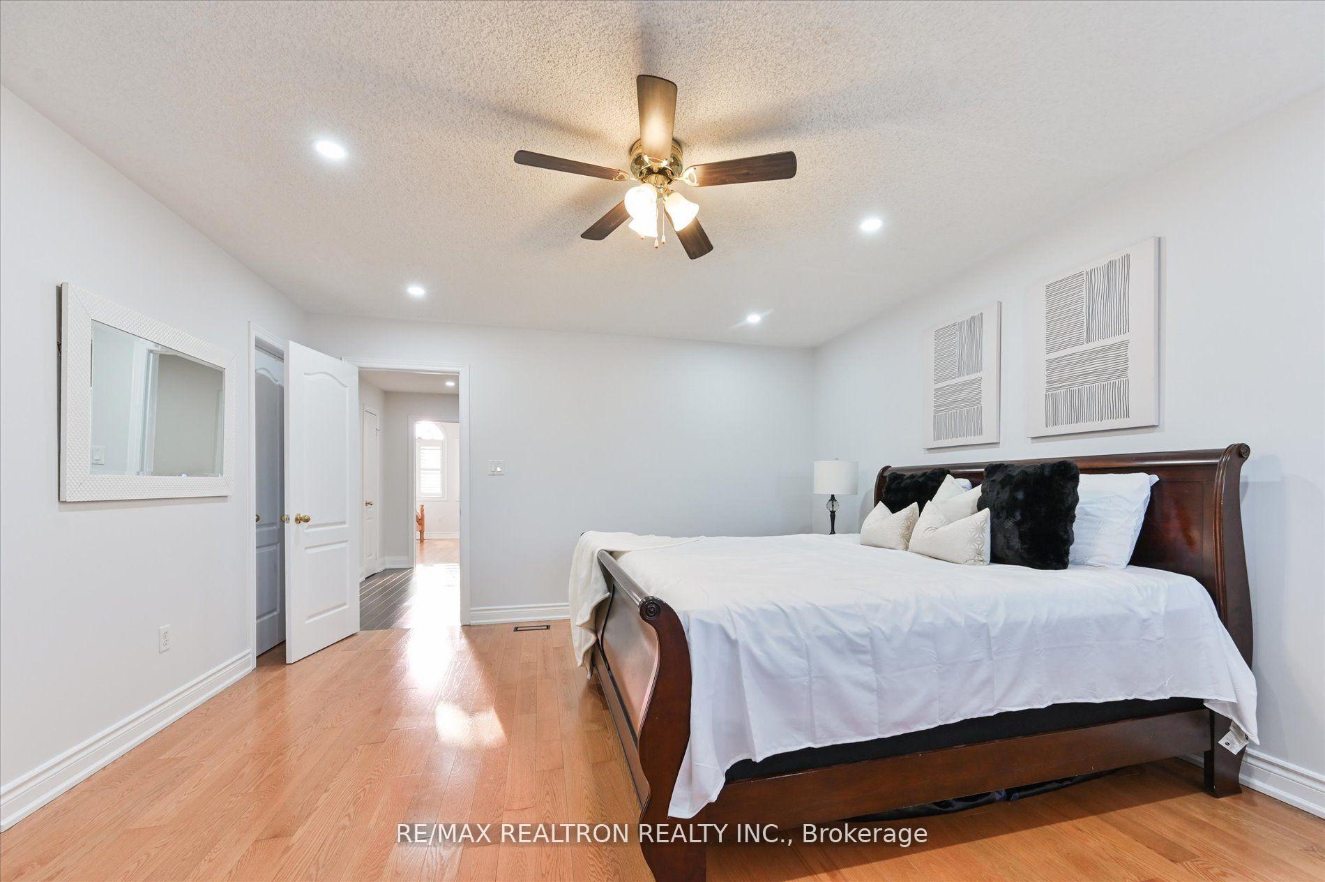 Photo 23 of 51 Harry Blaylock Drive, Markham, Greensborough — HOMEH