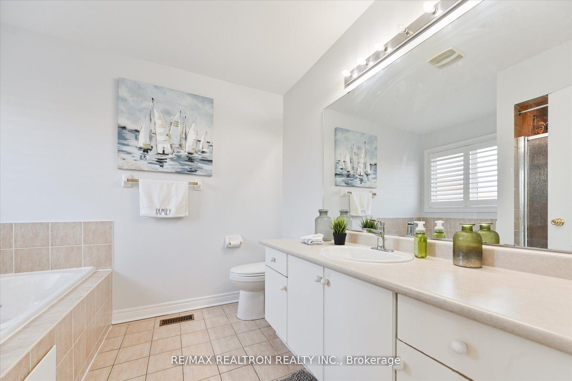 Photo 24 of 51 Harry Blaylock Drive, Markham, Greensborough — HOMEH