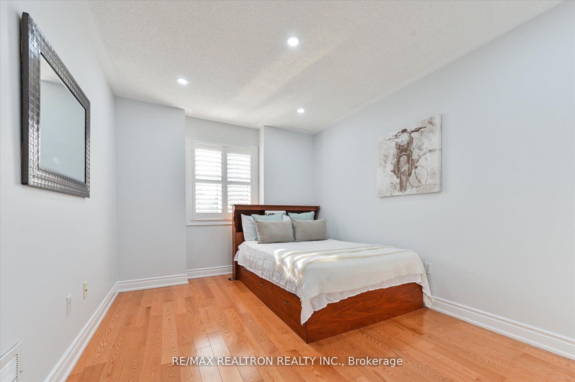 Photo 27 of 51 Harry Blaylock Drive, Markham, Greensborough — HOMEH