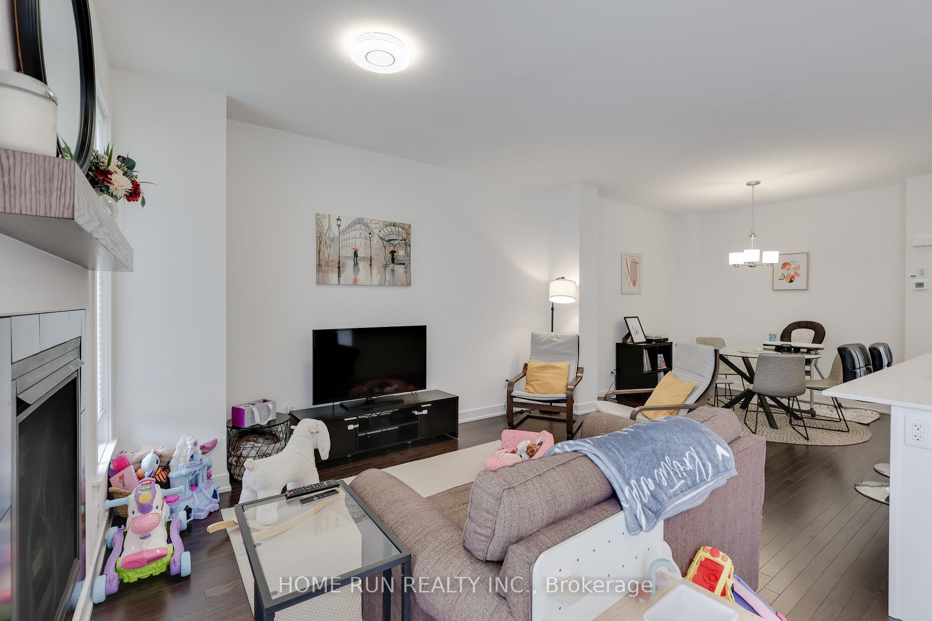 Photo 16 of 1018 Montelena Road, Ottawa, Kanata - Emerald Meadows/Trailwest — HOMEH