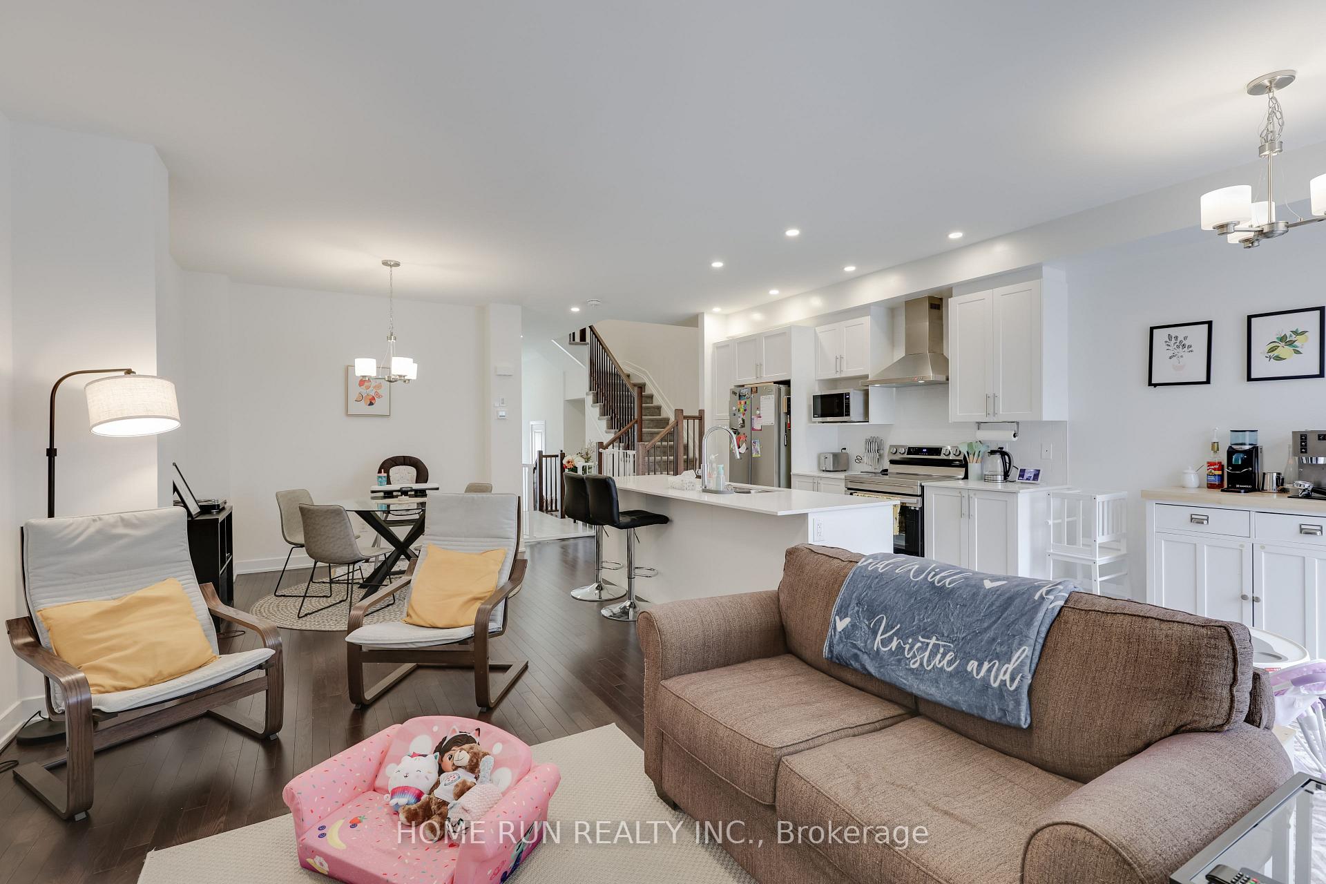 Photo 17 of 1018 Montelena Road, Ottawa, Kanata - Emerald Meadows/Trailwest — HOMEH
