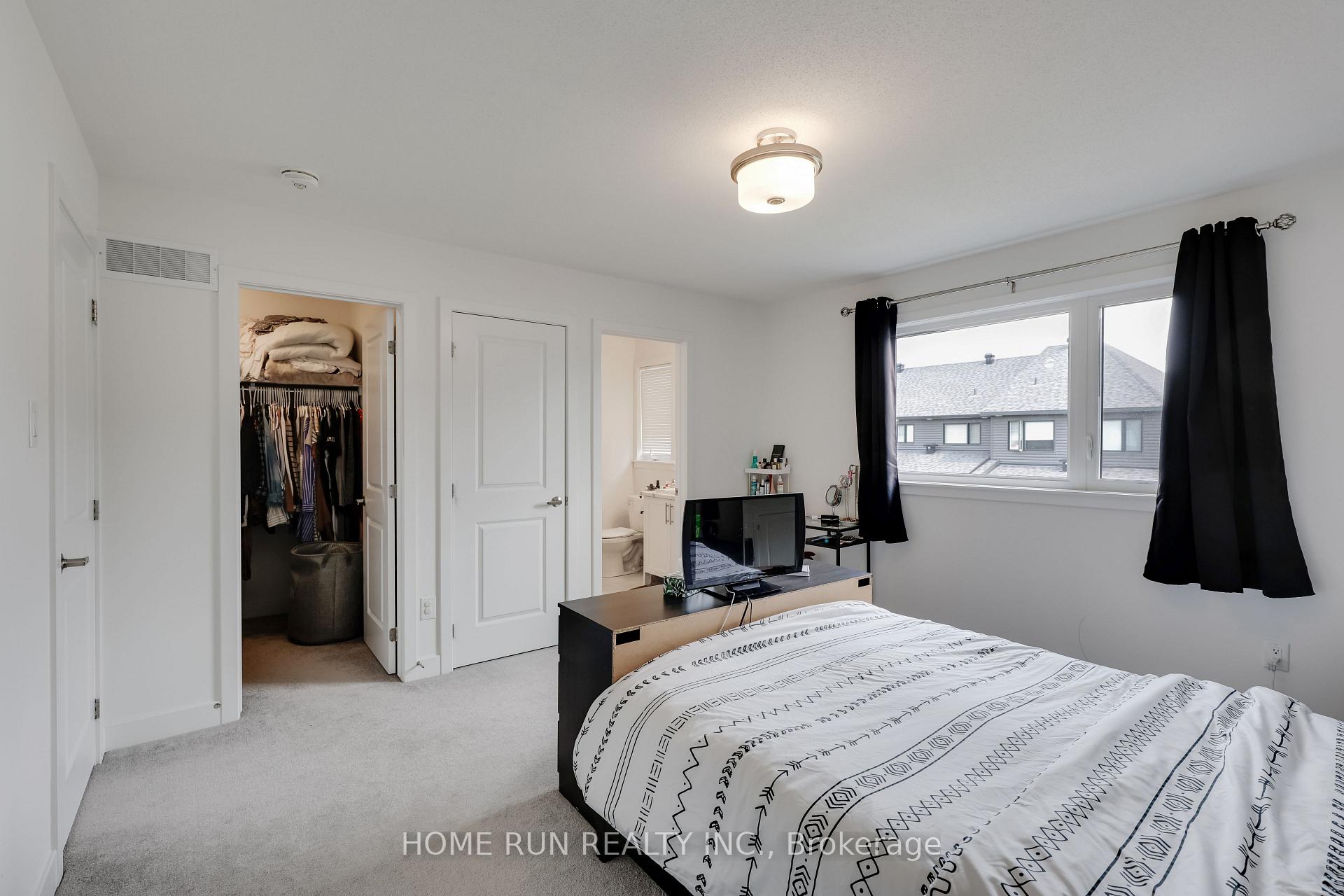 Photo 24 of 1018 Montelena Road, Ottawa, Kanata - Emerald Meadows/Trailwest — HOMEH