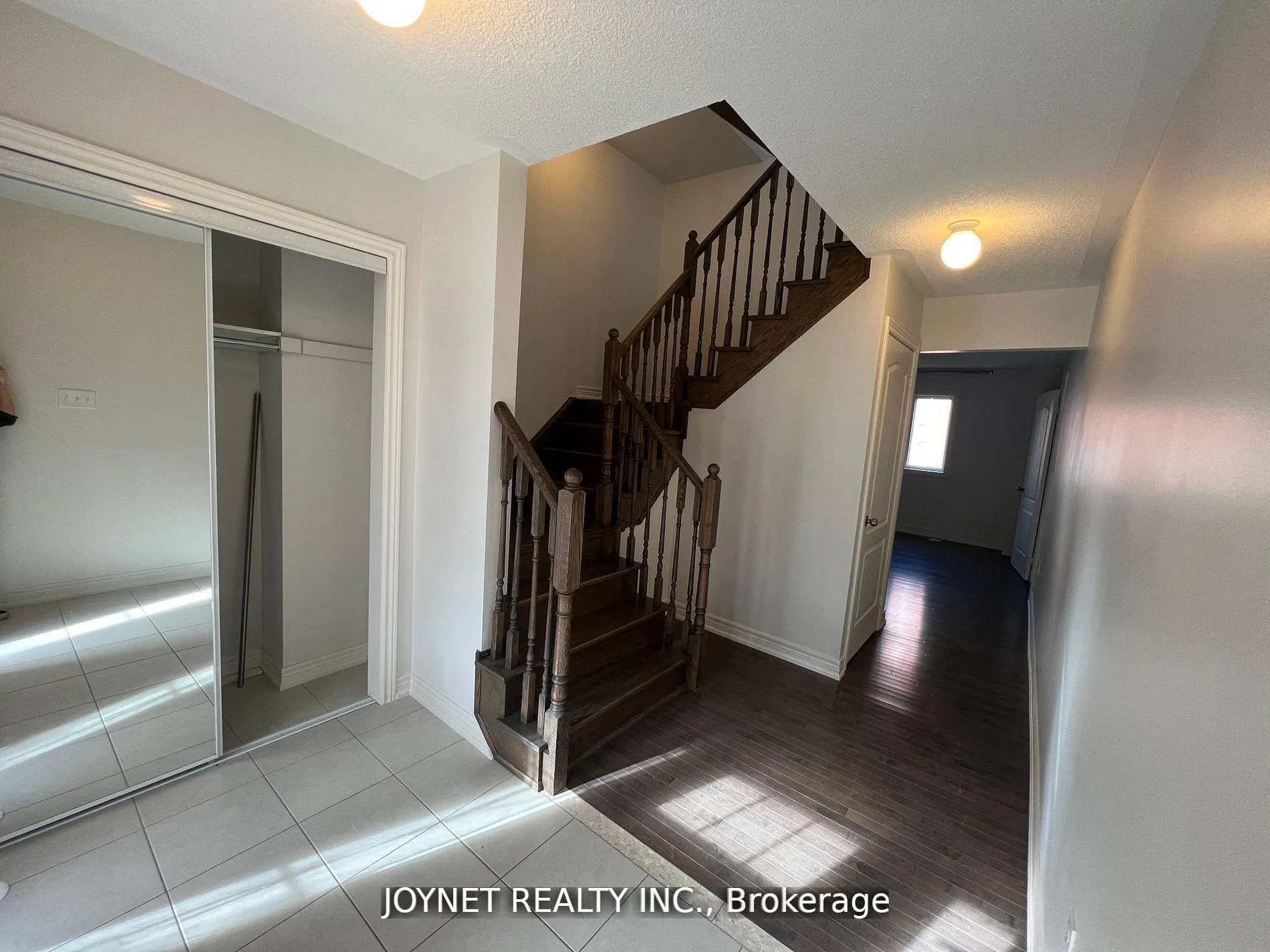 Photo 2 of 85 Roy Grove Way, Markham, Greensborough — HOMEH