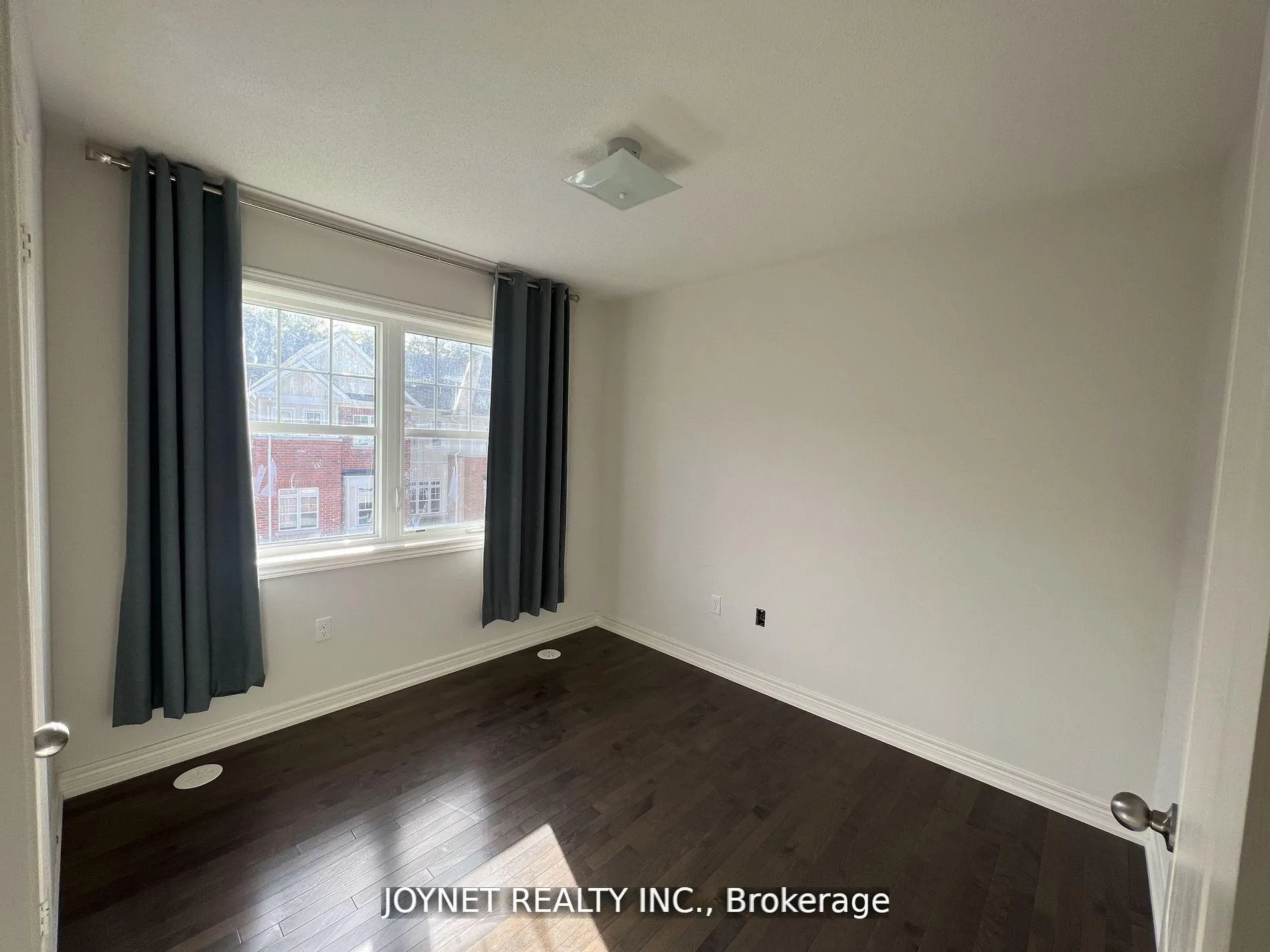 Photo 15 of 85 Roy Grove Way, Markham, Greensborough — HOMEH