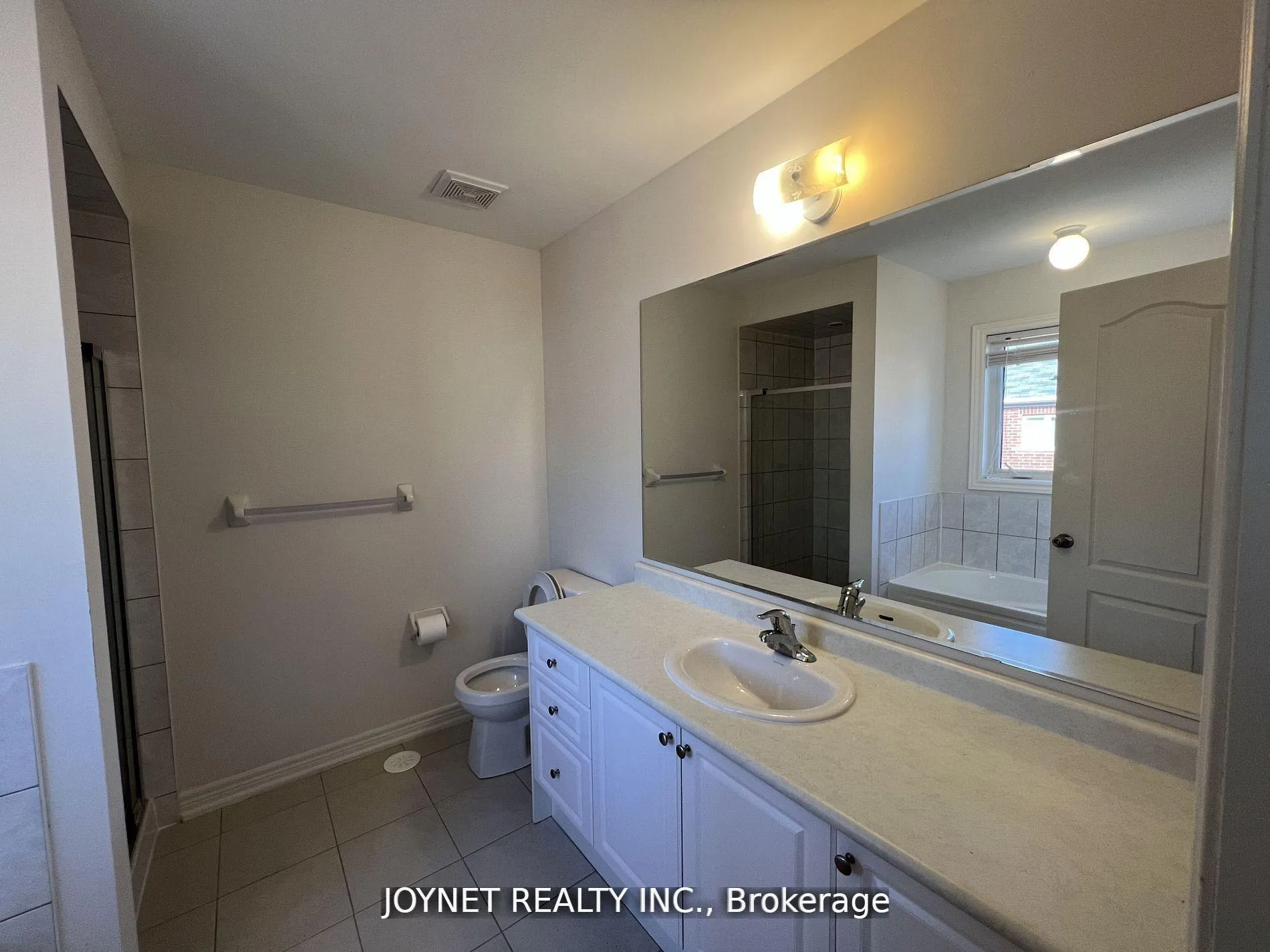 Photo 17 of 85 Roy Grove Way, Markham, Greensborough — HOMEH