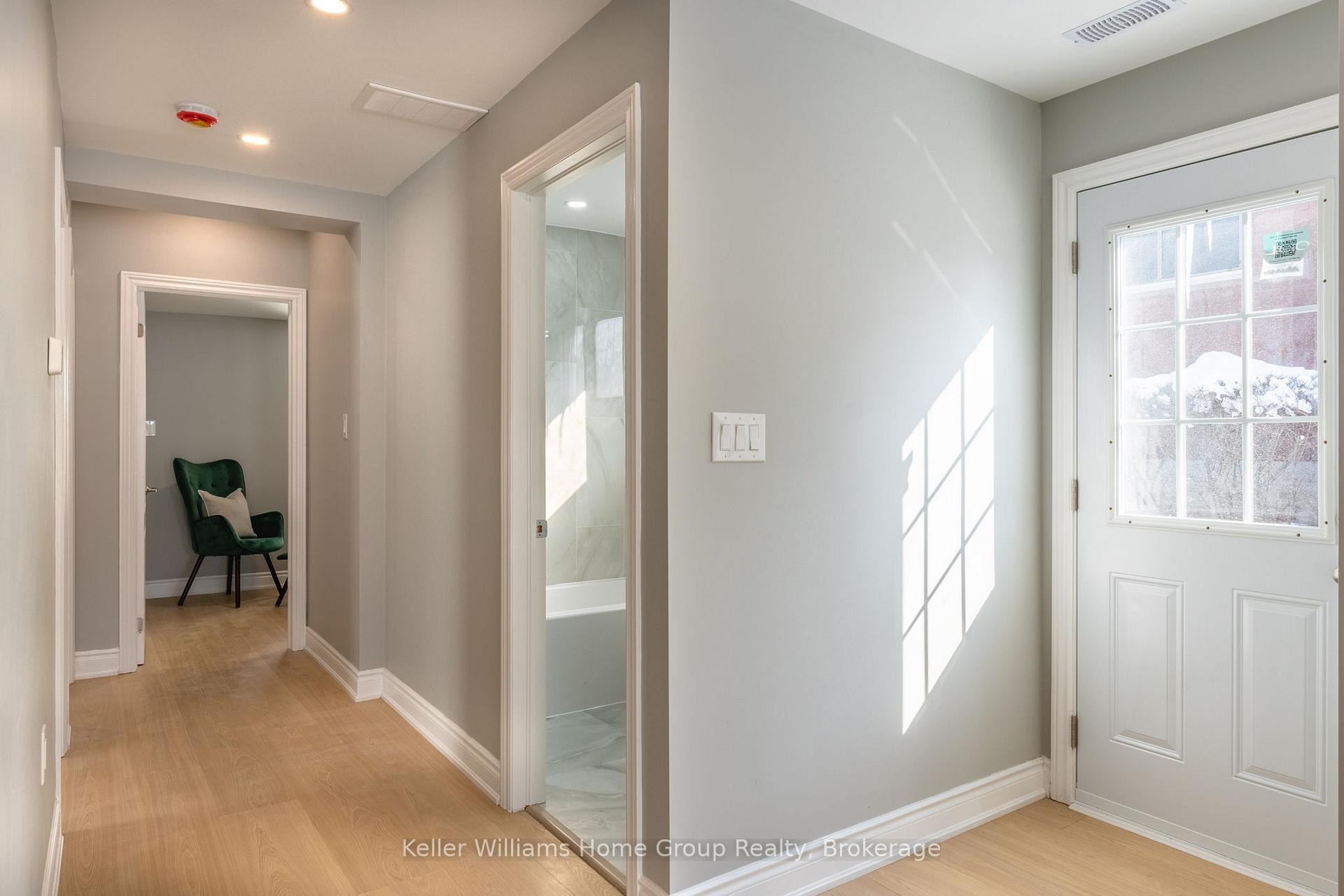 Photo 16 of 201 Fennell Avenue E, Hamilton, Centremount — HOMEH