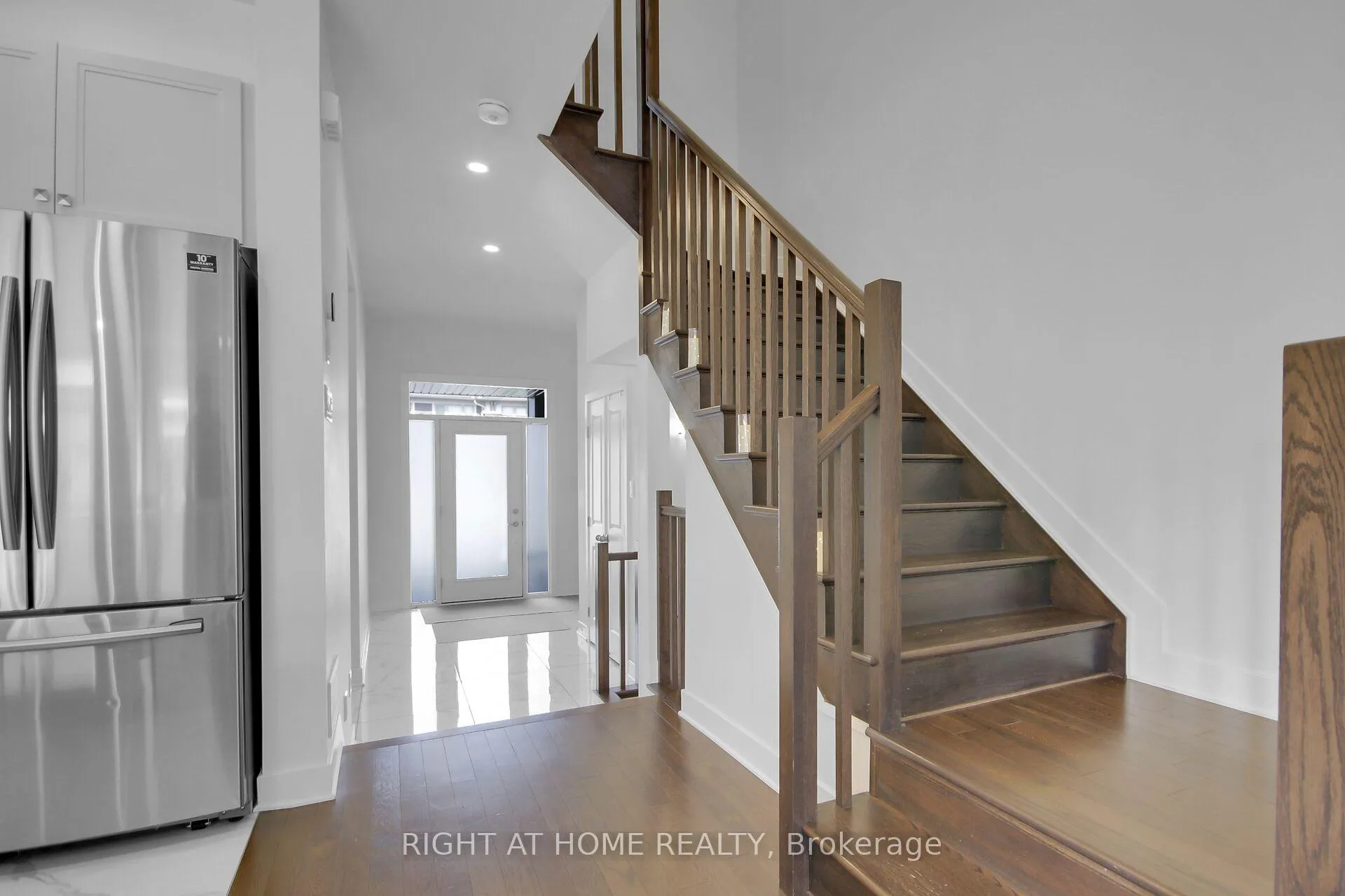 Photo 14 of 741 Twist Way, Ottawa, Kanata - Emerald Meadows/Trailwest — HOMEH