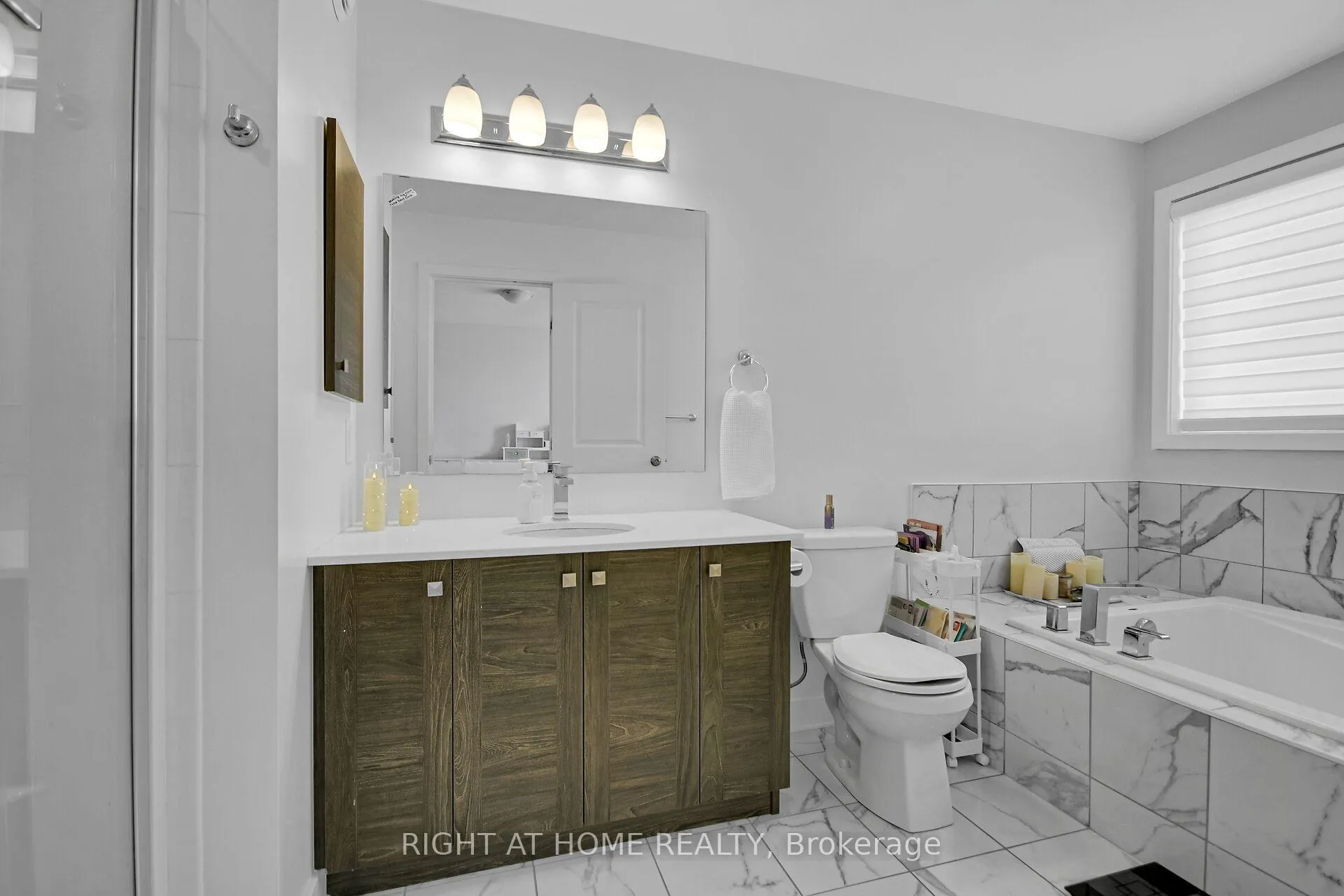 Photo 25 of 741 Twist Way, Ottawa, Kanata - Emerald Meadows/Trailwest — HOMEH