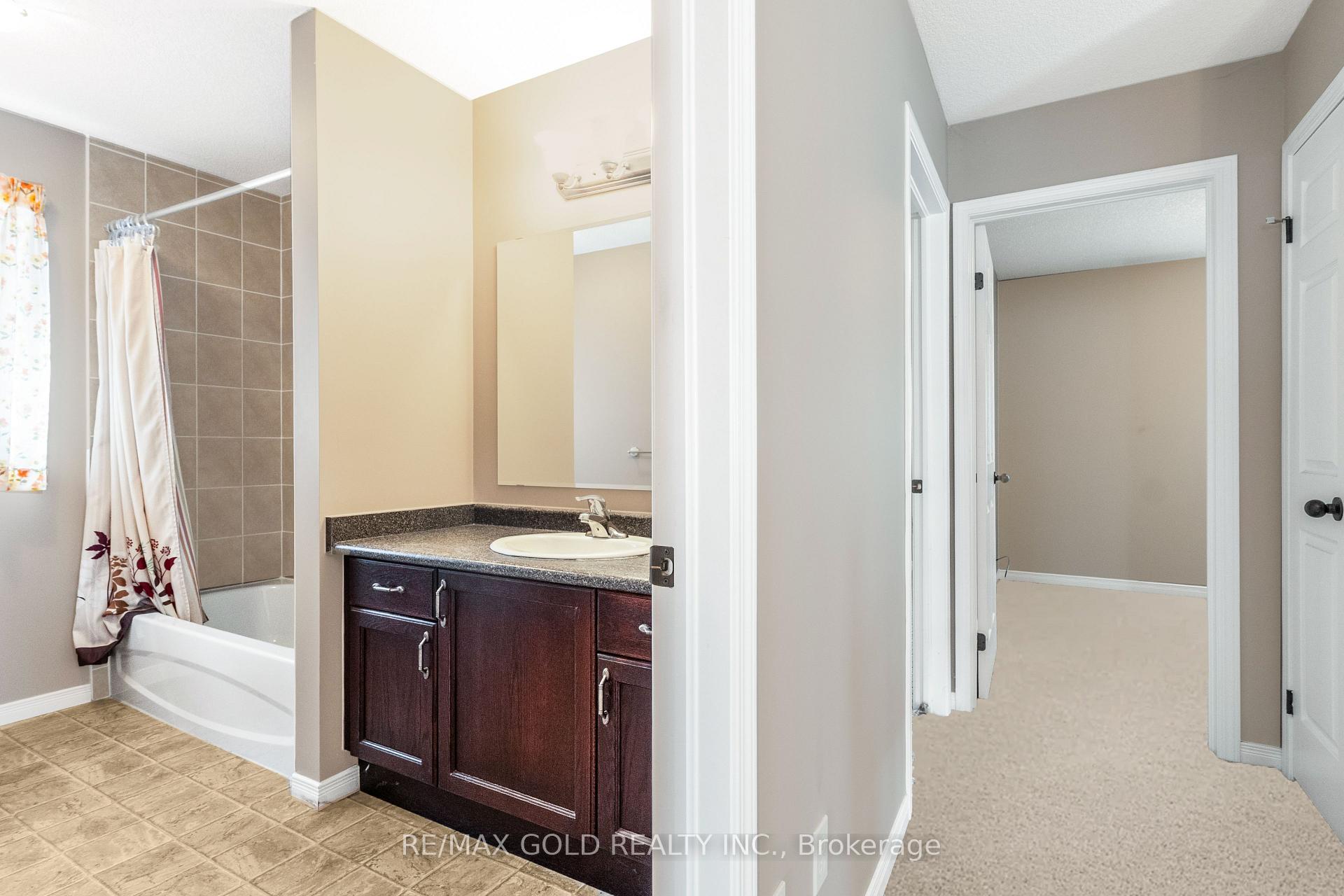 Photo 26 of 1264 Countrystone Drive, Kitchener — HOMEH
