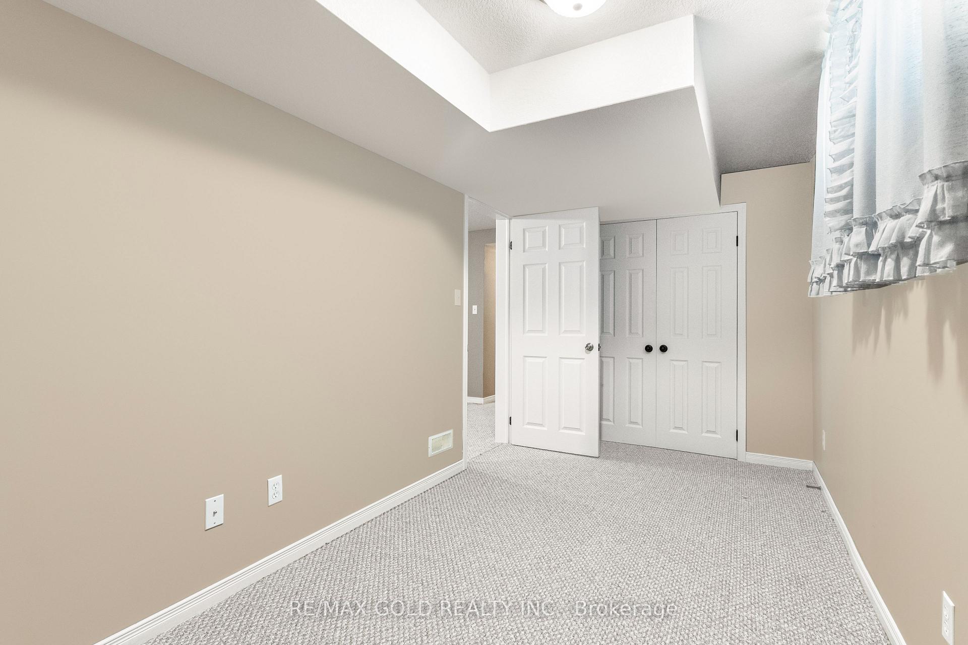 Photo 30 of 1264 Countrystone Drive, Kitchener — HOMEH