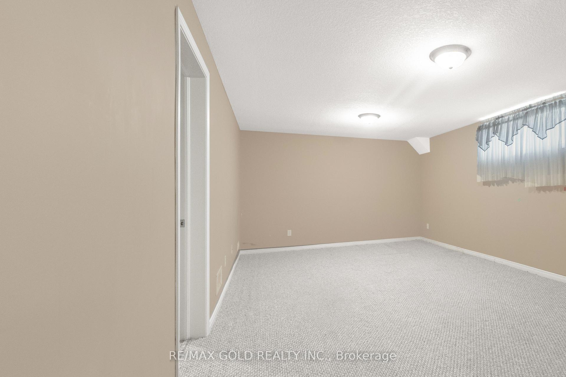 Photo 33 of 1264 Countrystone Drive, Kitchener — HOMEH