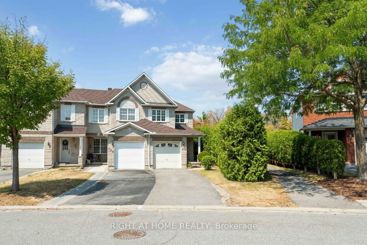 Photo 2 of 142 Blackdome Crescent, Ottawa, Kanata - Kanata Lakes/Heritage Hills — HOMEH