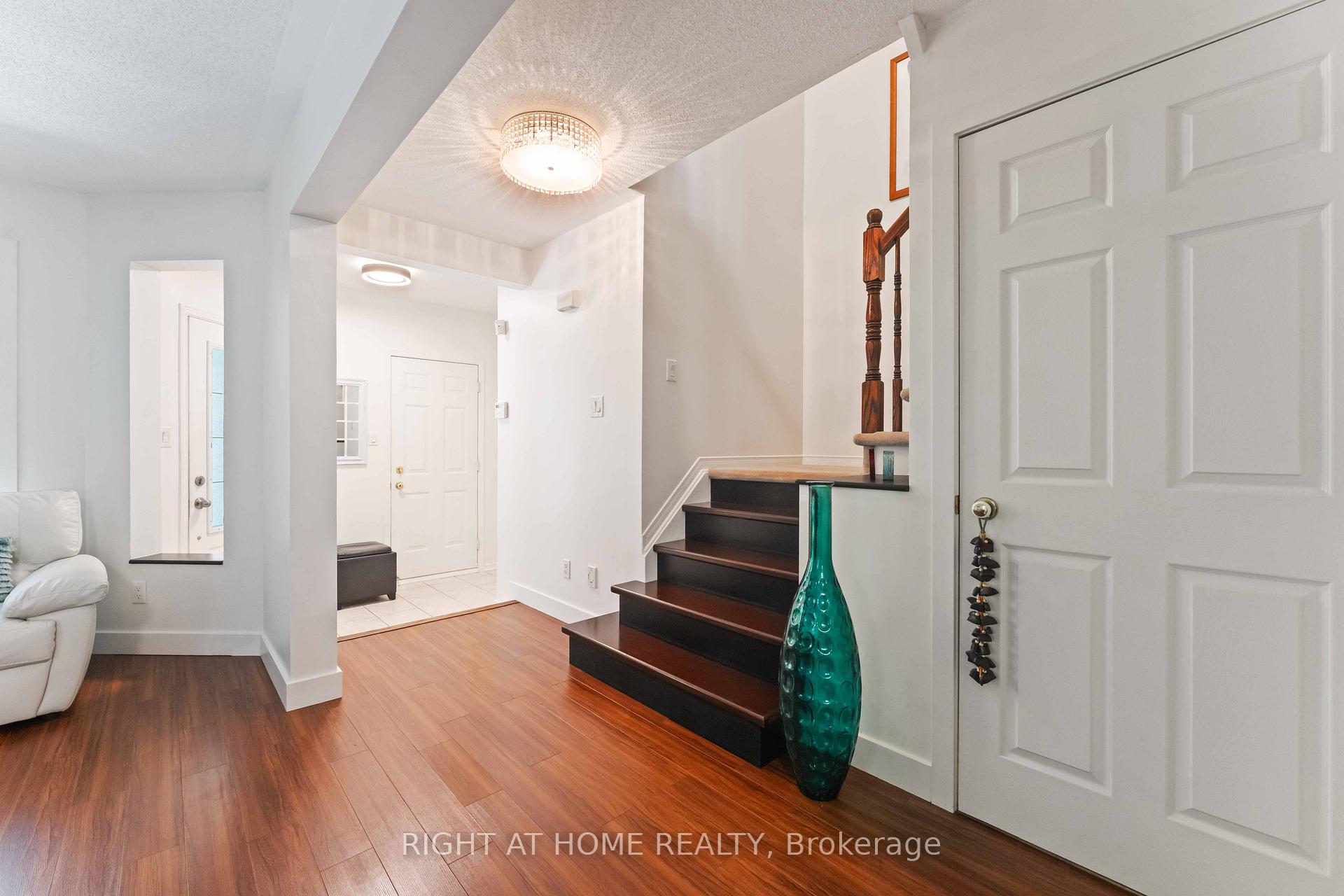 Photo 24 of 142 Blackdome Crescent, Ottawa, Kanata - Kanata Lakes/Heritage Hills — HOMEH
