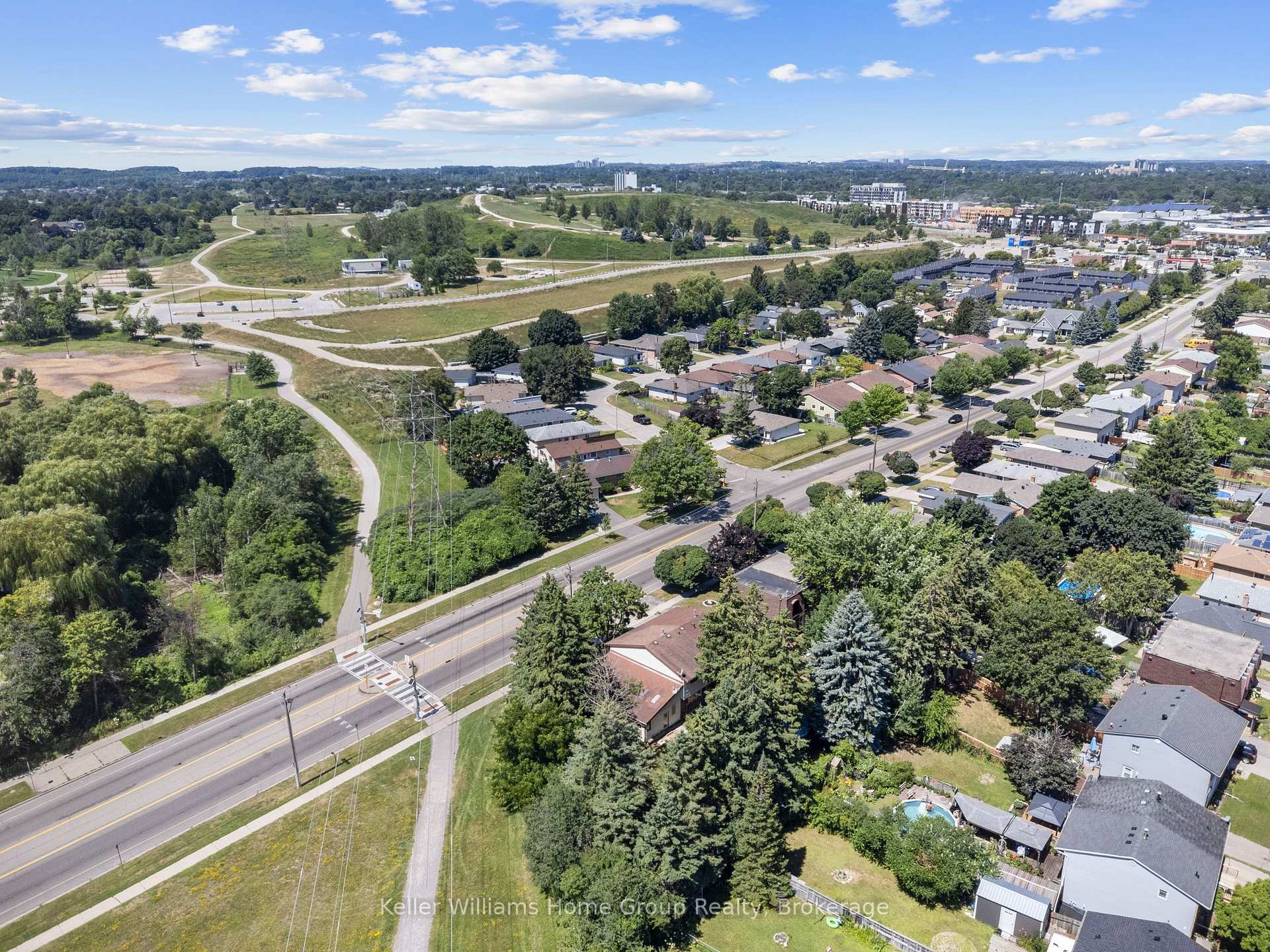 Photo 36 of 531 Strasburg Road, Kitchener — HOMEH