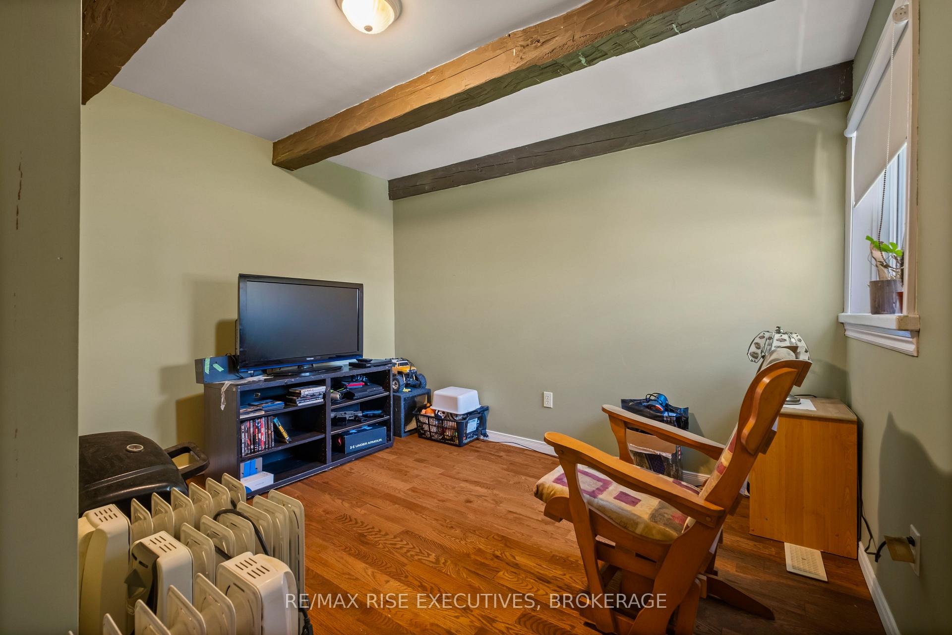 Photo 17 of 311 Simmons Road, Loyalist, Lennox and Addington - South — HOMEH