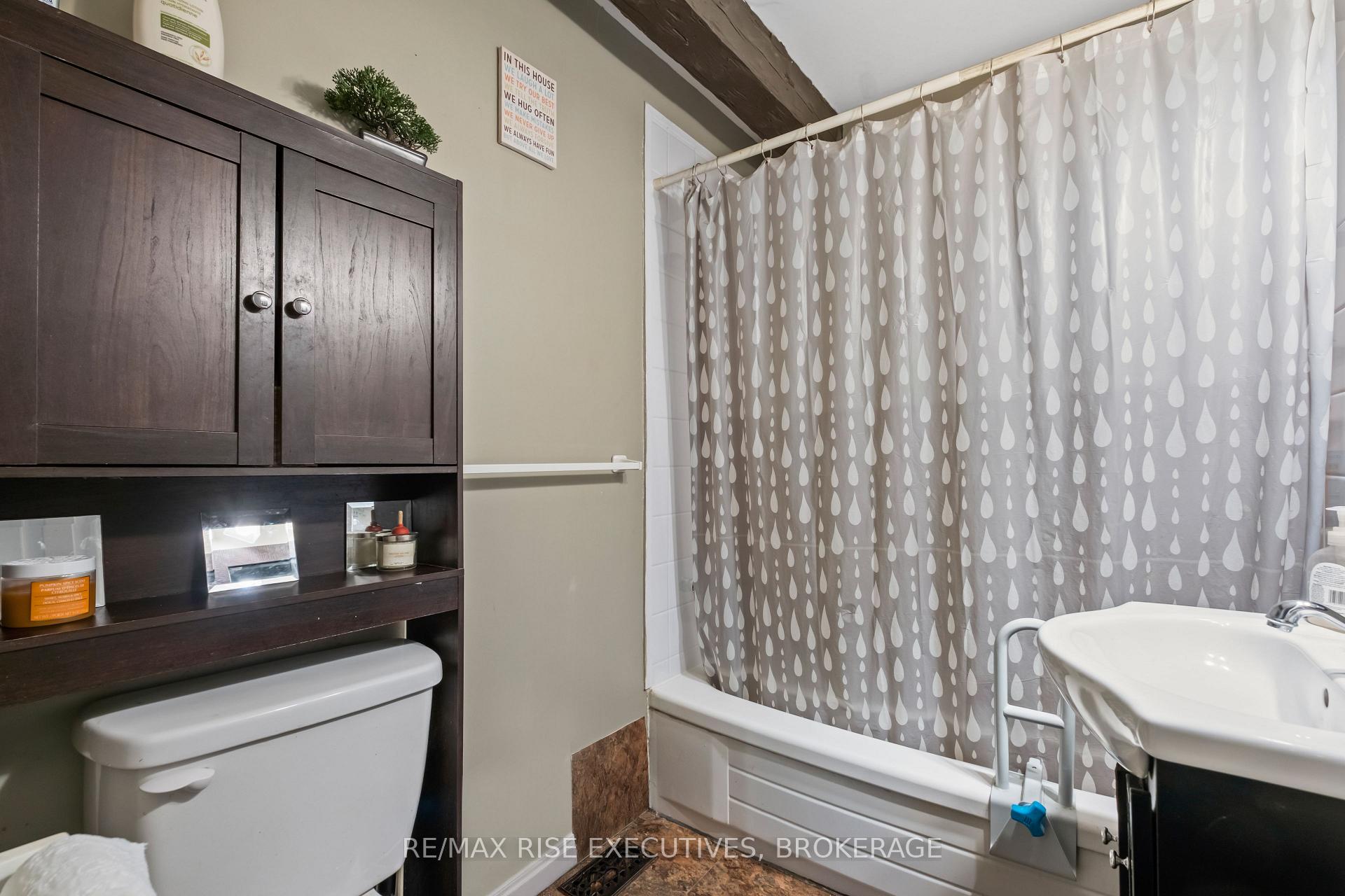 Photo 19 of 311 Simmons Road, Loyalist, Lennox and Addington - South — HOMEH