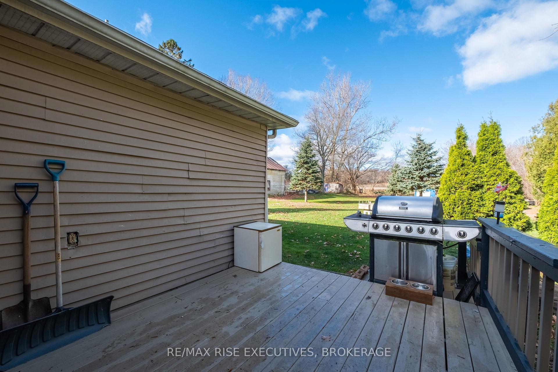 Photo 29 of 311 Simmons Road, Loyalist, Lennox and Addington - South — HOMEH