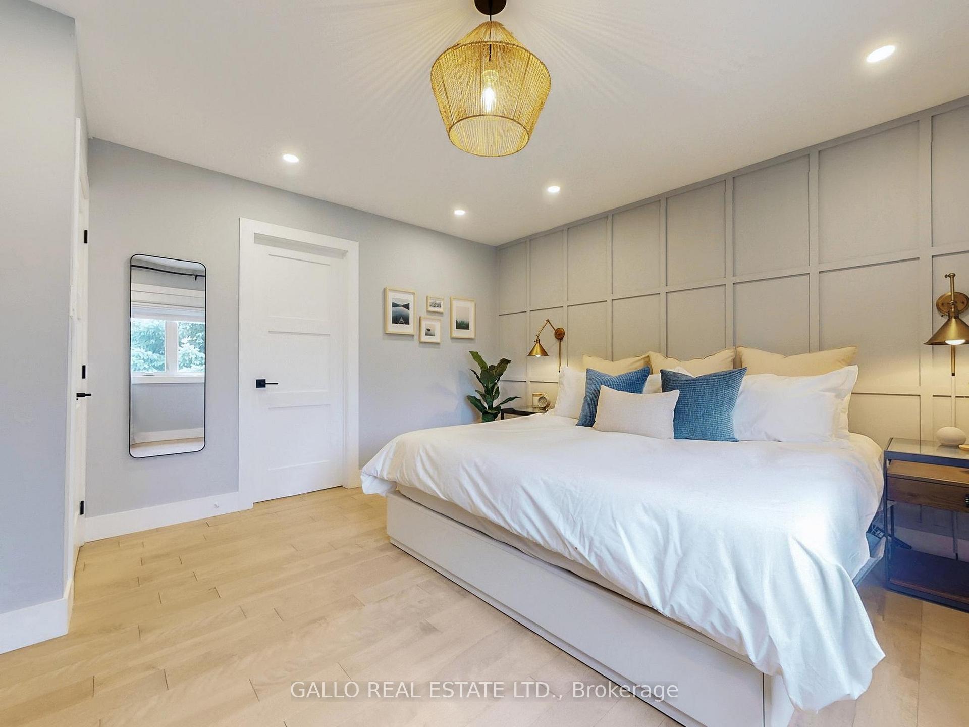 Photo 14 of 17 Sir Caradoc Place, Markham, Markham Village — HOMEH