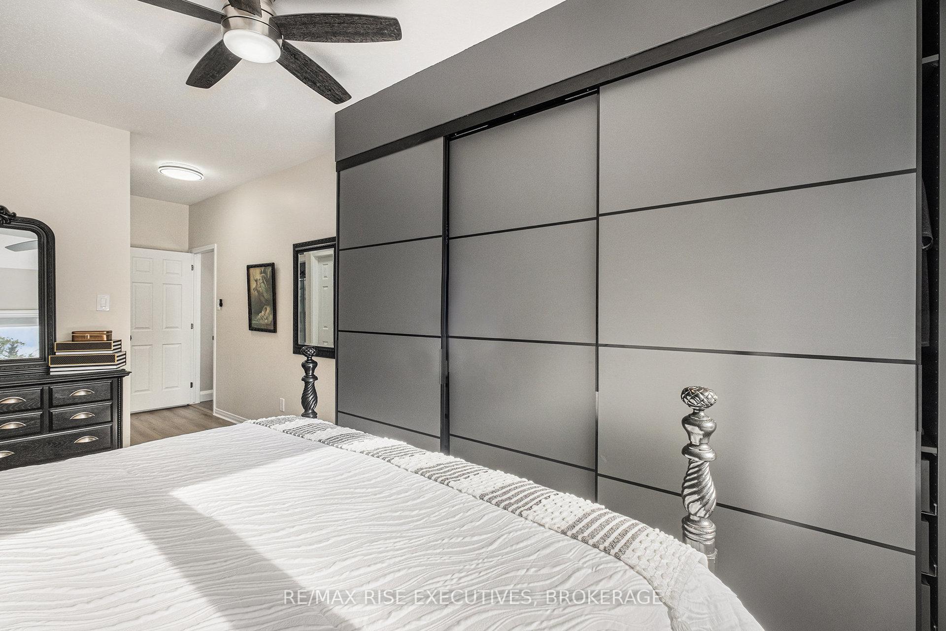 Photo 12 of 8 Kinmount Private, Ottawa, Kanata - Kanata Lakes/Heritage Hills — HOMEH