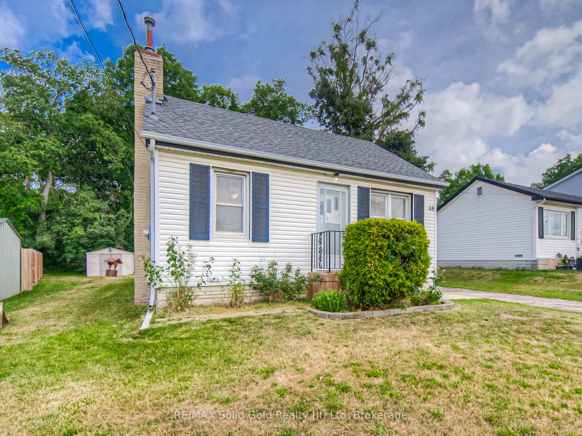 Photo 10 of 48 Barbara Crescent, Kitchener — HOMEH