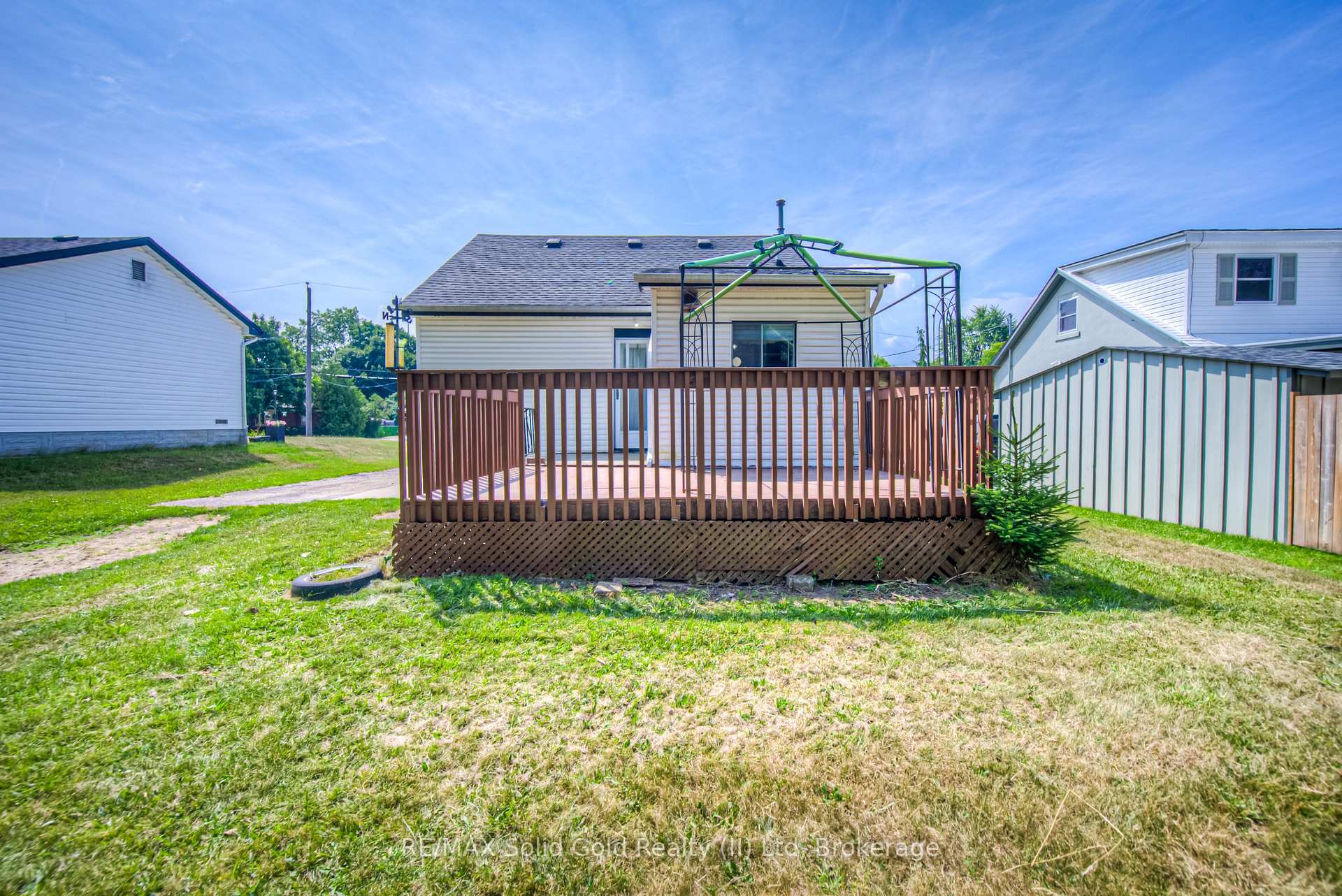 Photo 34 of 48 Barbara Crescent, Kitchener — HOMEH