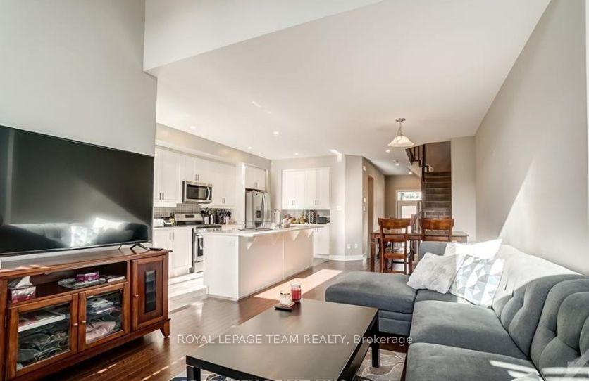 Photo 7 of 765 Twist Way, Ottawa, Kanata - Emerald Meadows/Trailwest — HOMEH