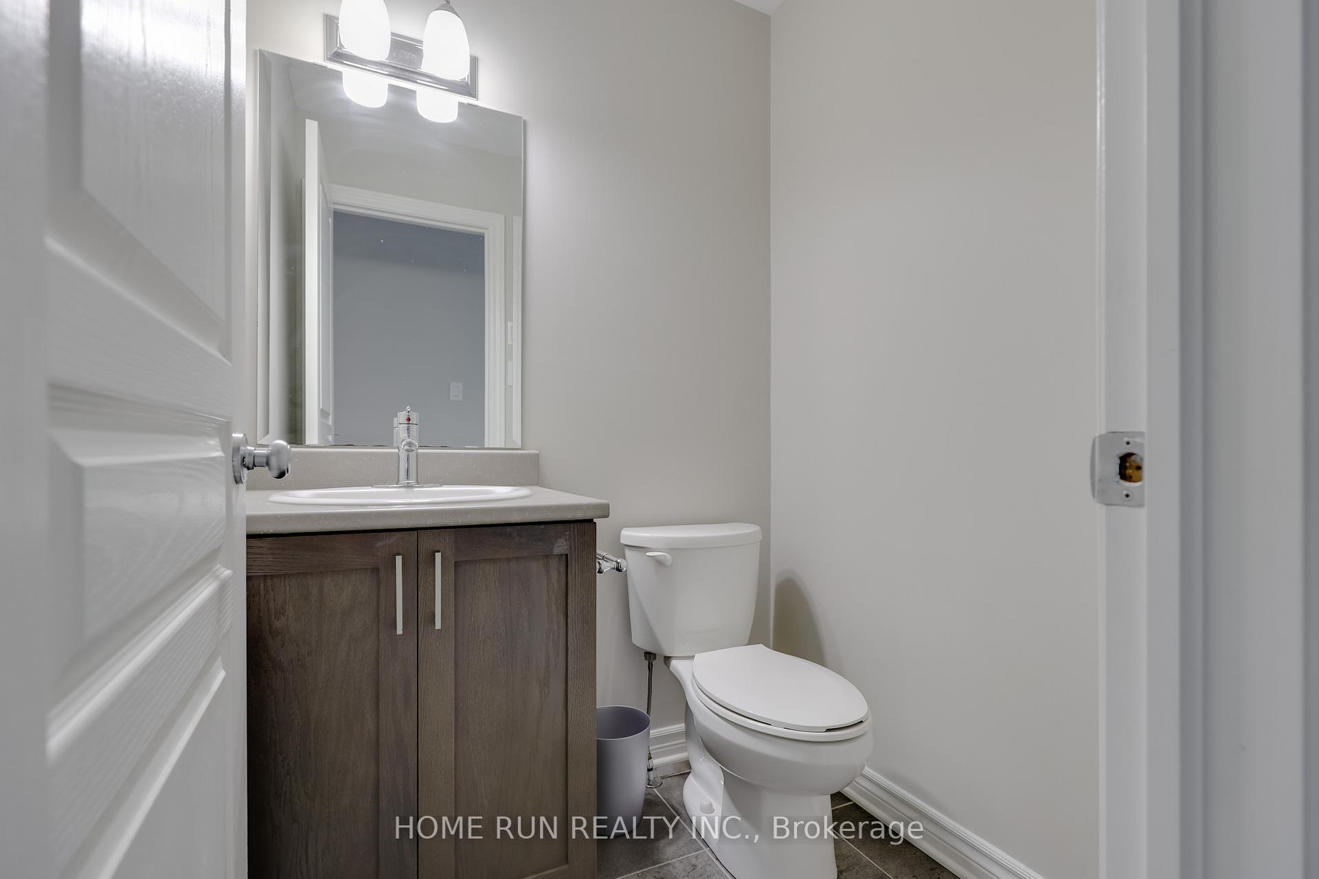 Photo 5 of 886 Fletcher Circle, Ottawa, Kanata - Kanata Lakes/Heritage Hills — HOMEH