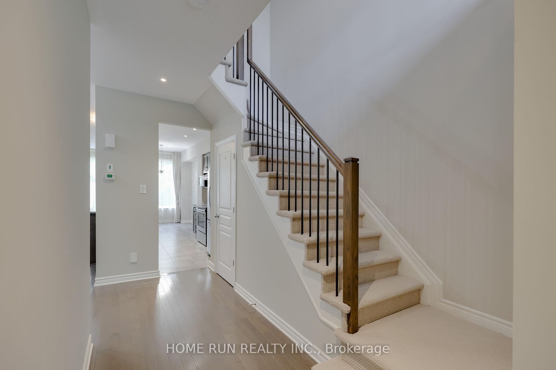 Photo 7 of 886 Fletcher Circle, Ottawa, Kanata - Kanata Lakes/Heritage Hills — HOMEH