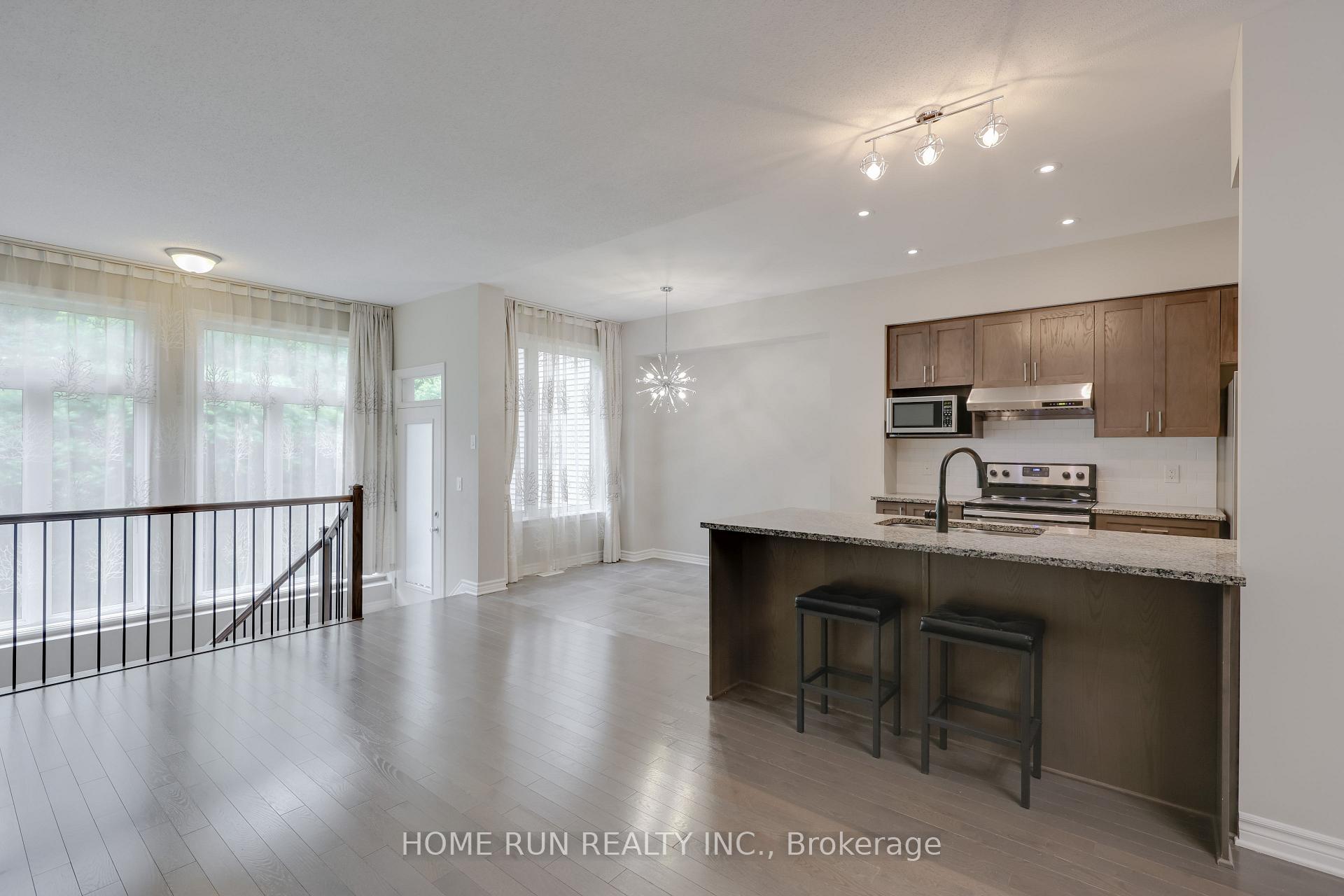 Photo 16 of 886 Fletcher Circle, Ottawa, Kanata - Kanata Lakes/Heritage Hills — HOMEH